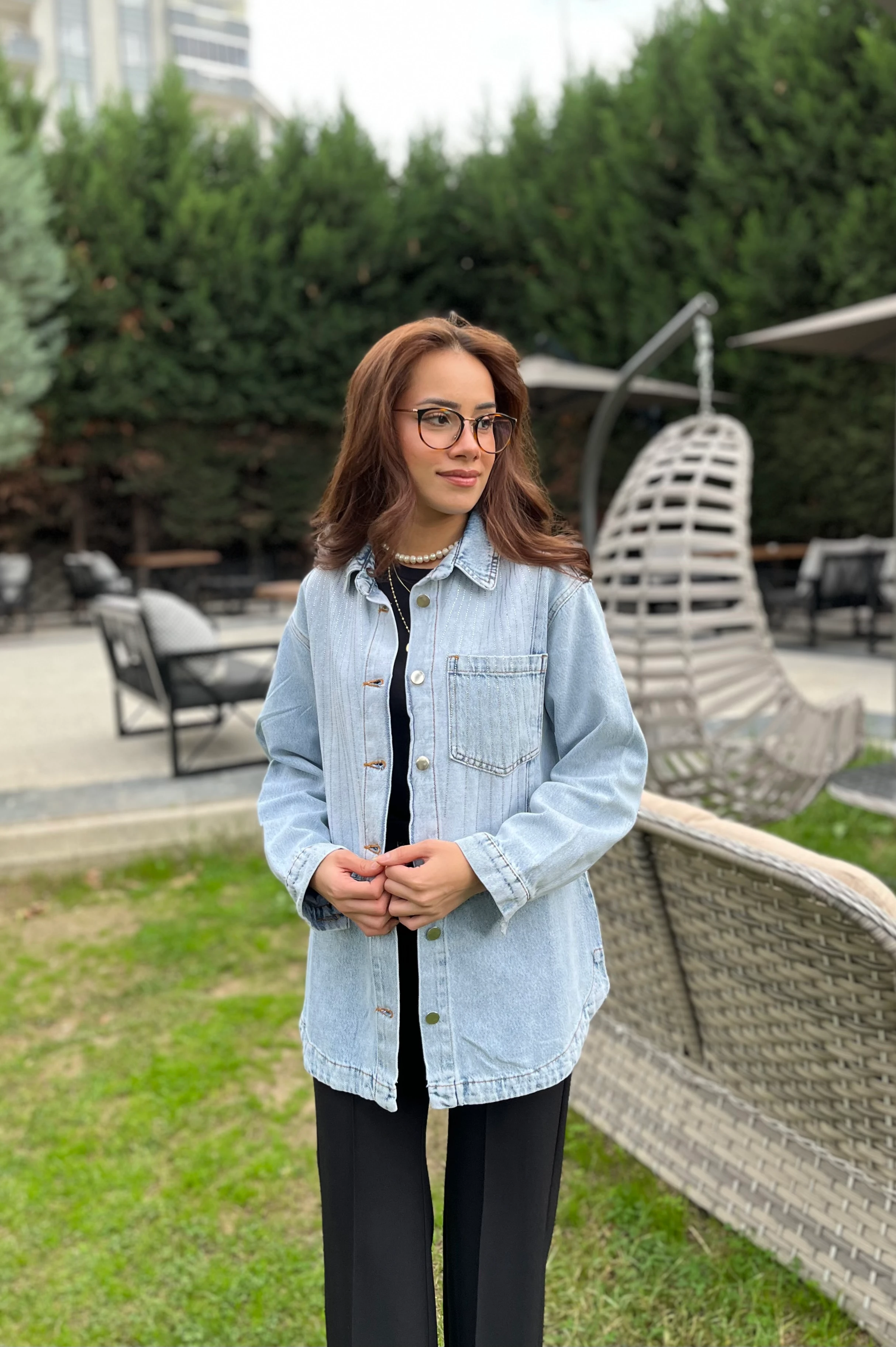 Mini Taş Detaylı Kot Ceket