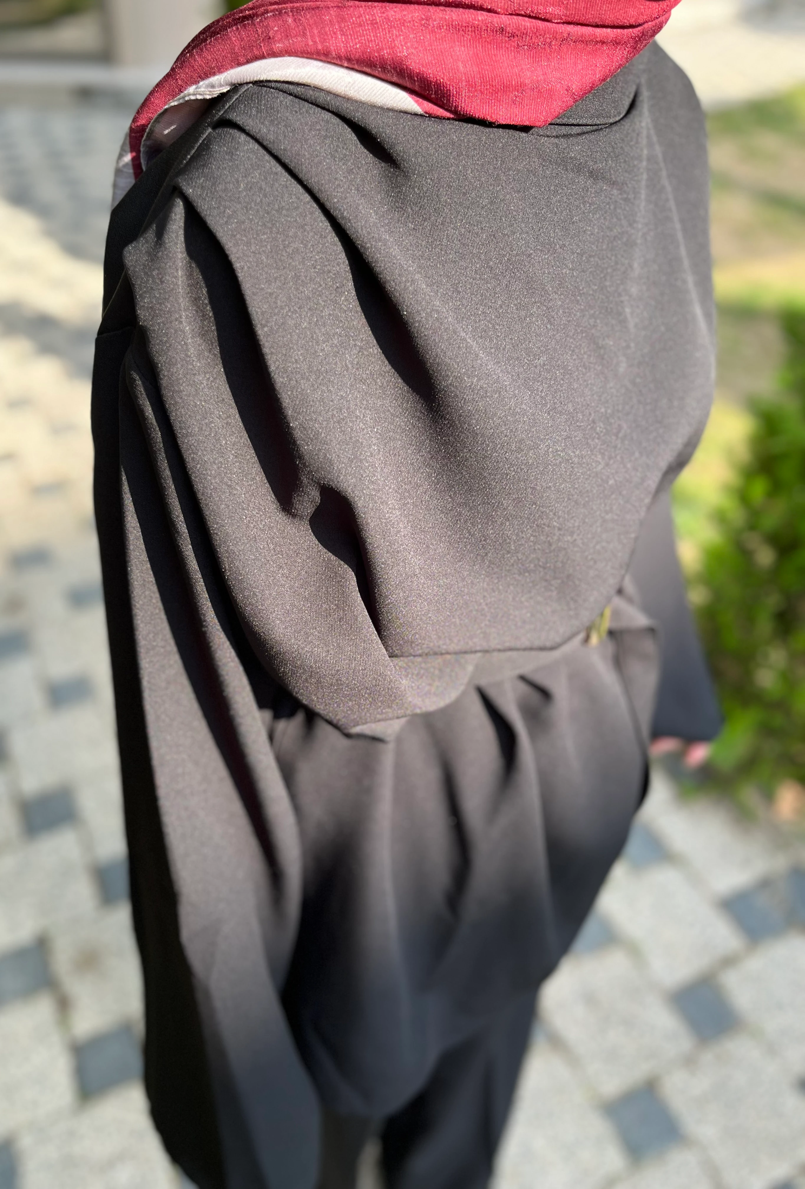 Gold Broş Detaylı Siyah Pantolon Takım HK26030-SİYAH