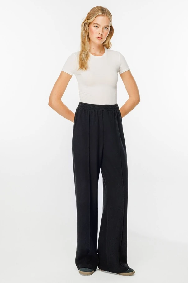 Nervürlü Siyah Krep Pantolon HY24811