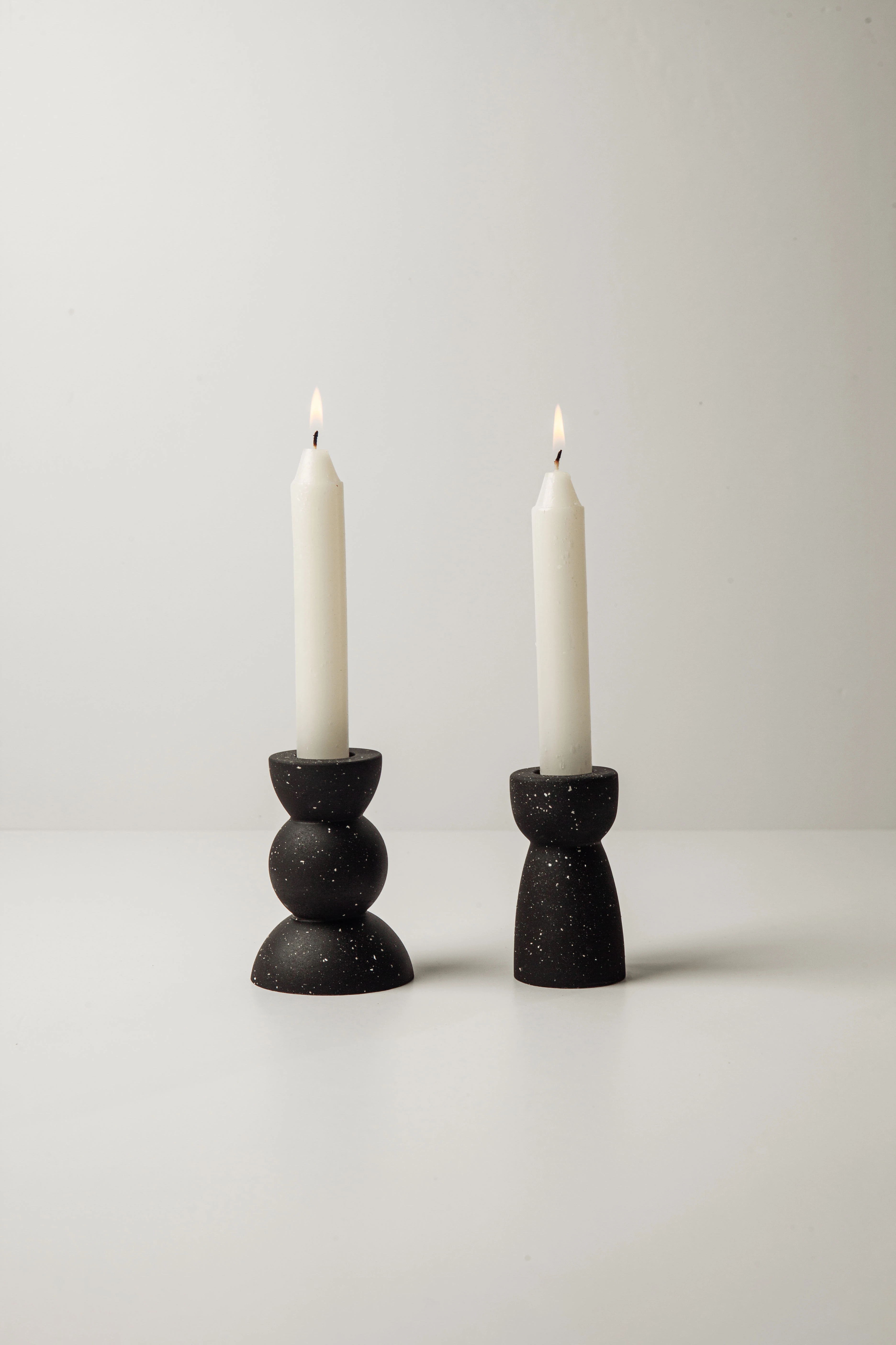 Roma Şamdan - Siyah Granit