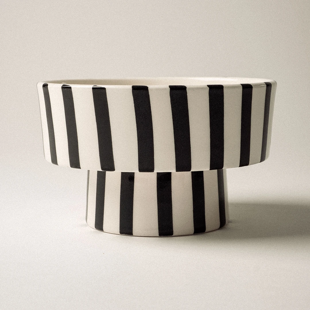 Seramik Ayaklı Sunum Kasesi 14,5cm Çap - Siyah