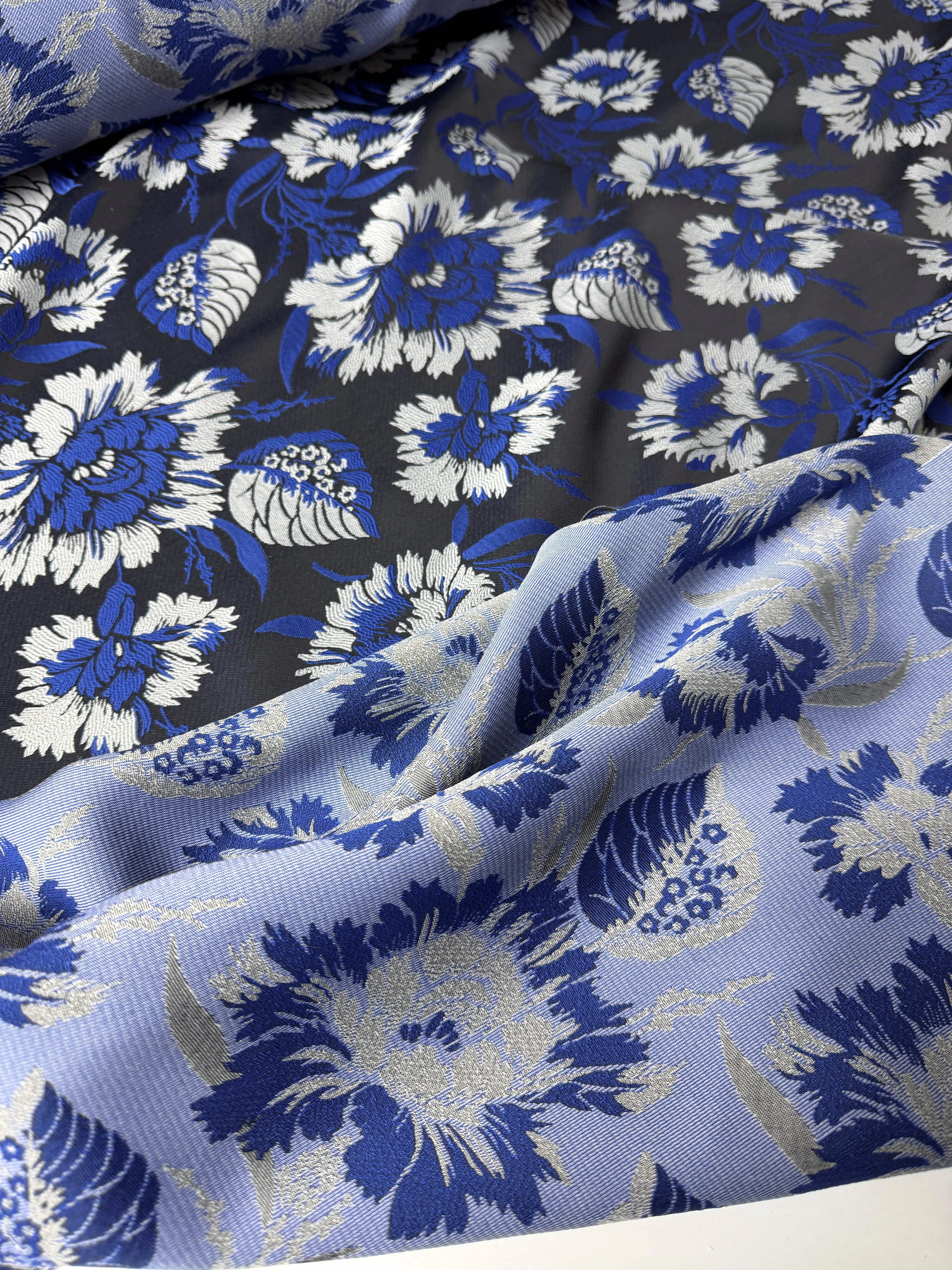 Premium Kalite Çift Taraflı Jakar Kumaş | 1 Metre | En: 135cm - Desen 2