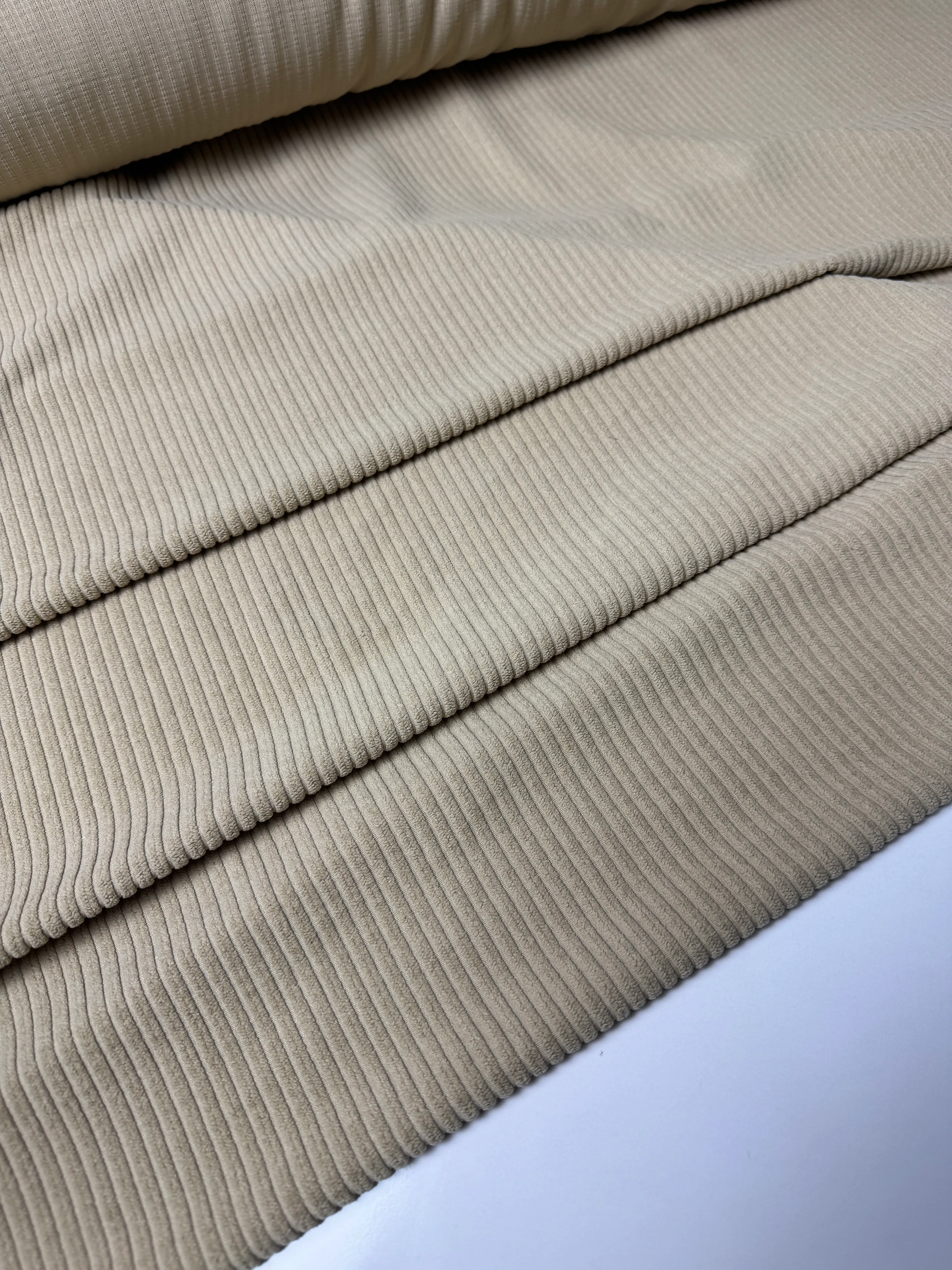 Premium Kalite İnce Pamuk Fitilli Kadife | 1 Metre | En: 150cm - Ekru