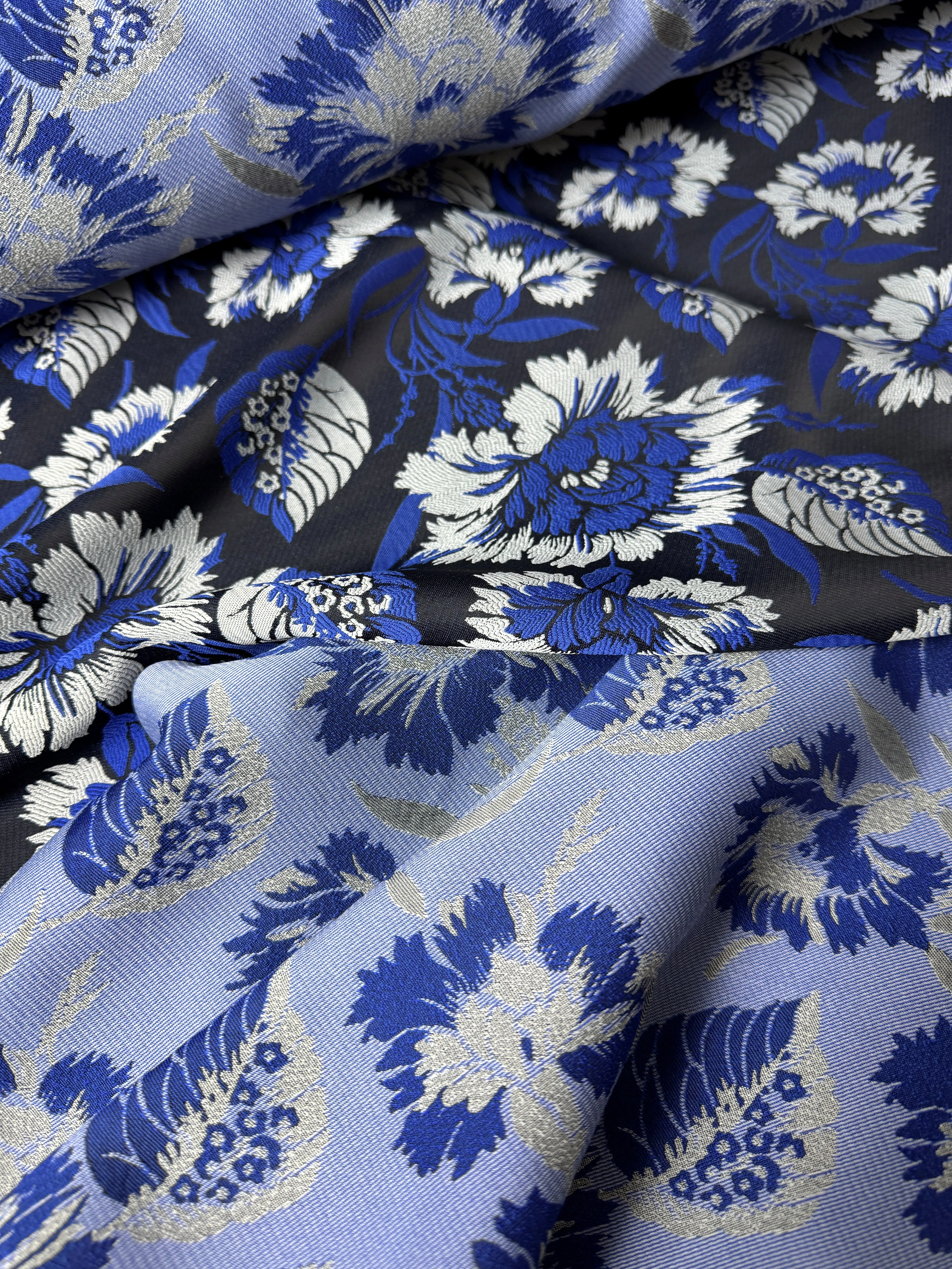 Premium Kalite Çift Taraflı Jakar Kumaş | 1 Metre | En: 135cm - Desen 2