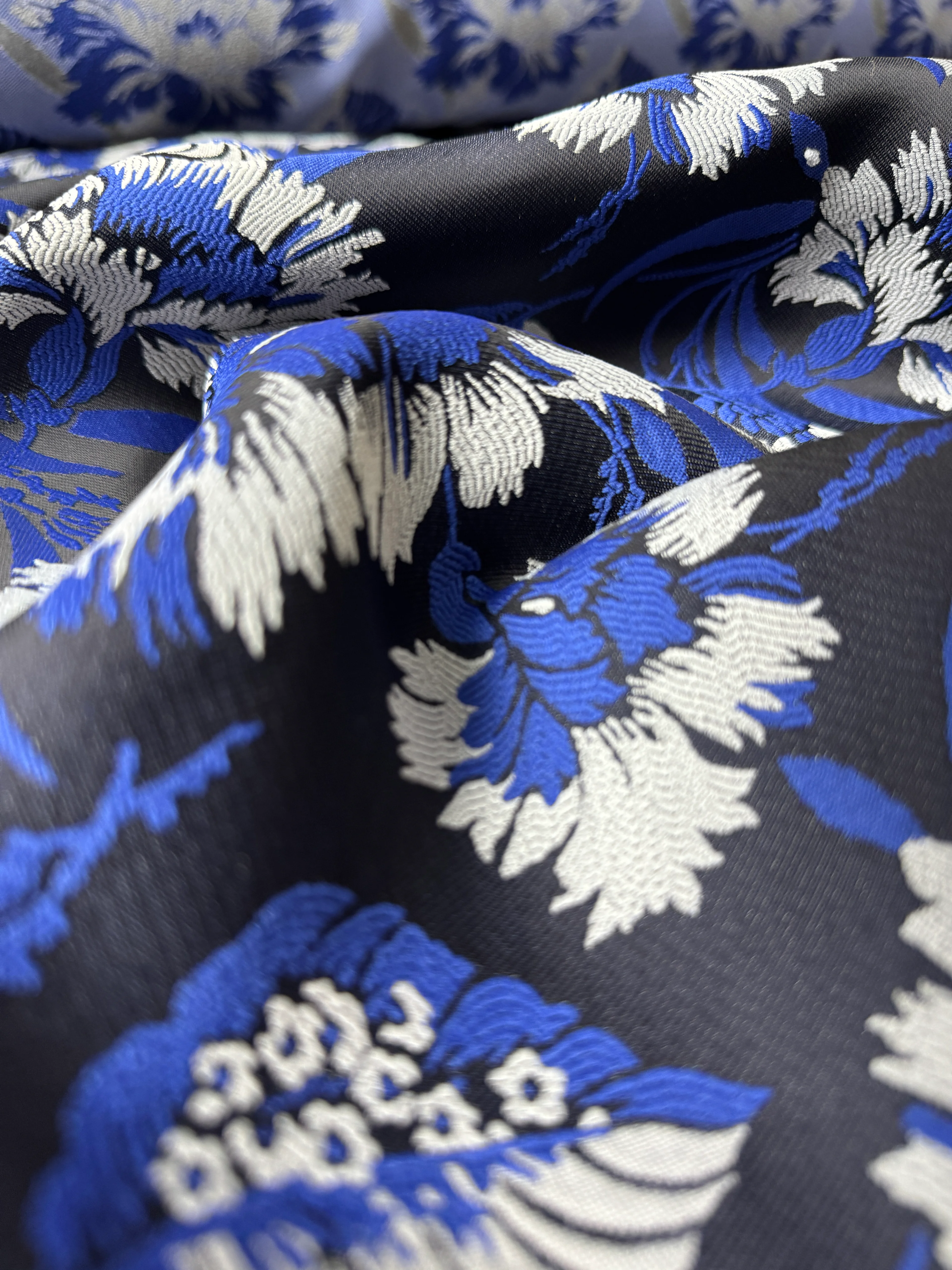 Premium Kalite Çift Taraflı Jakar Kumaş | 1 Metre | En: 135cm - Desen 2