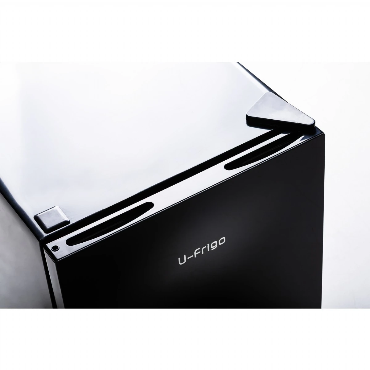 U-Frigo 68 LT Limited Edition 12/24V Kompresörlü Buzdolabı Temperli Cam Kapak SİYAH