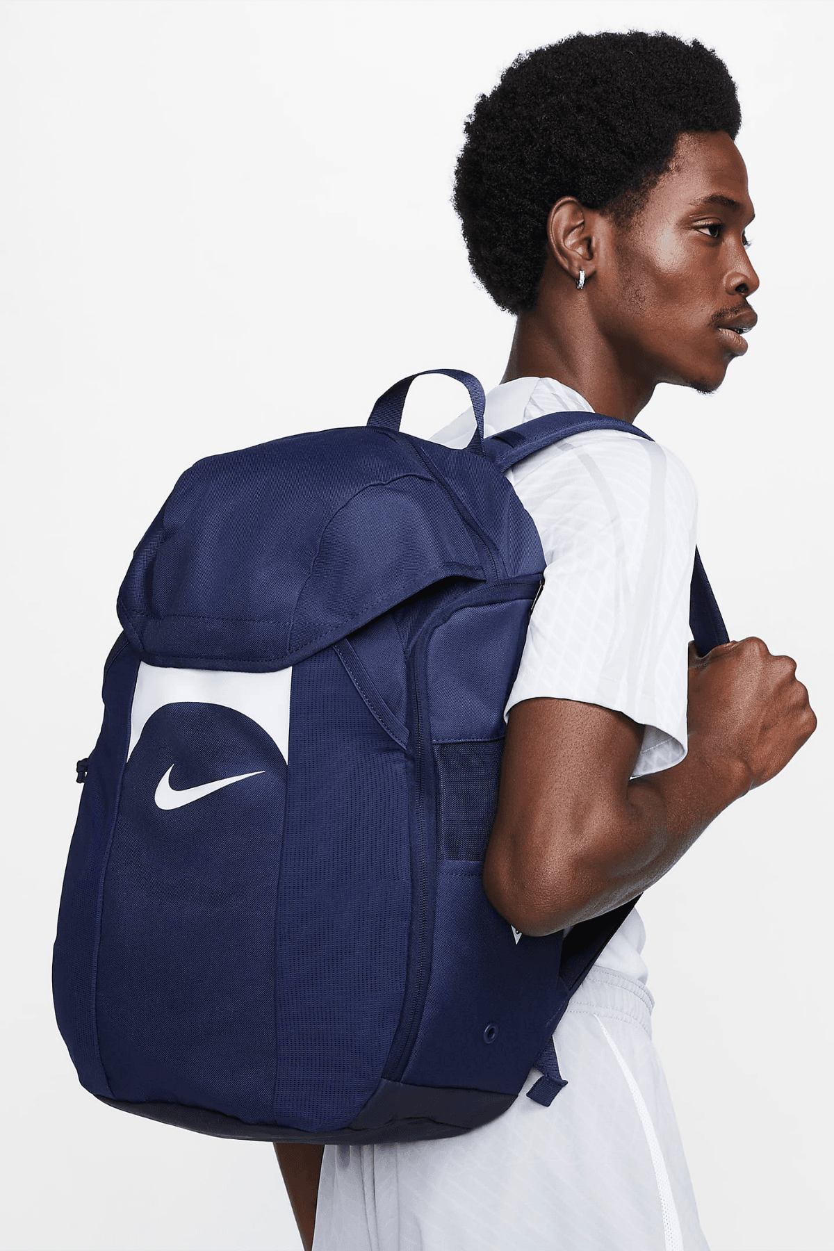 Nike Academy Team 30 L Rüzgar Yağmur Geçirmez Sırt Çantası