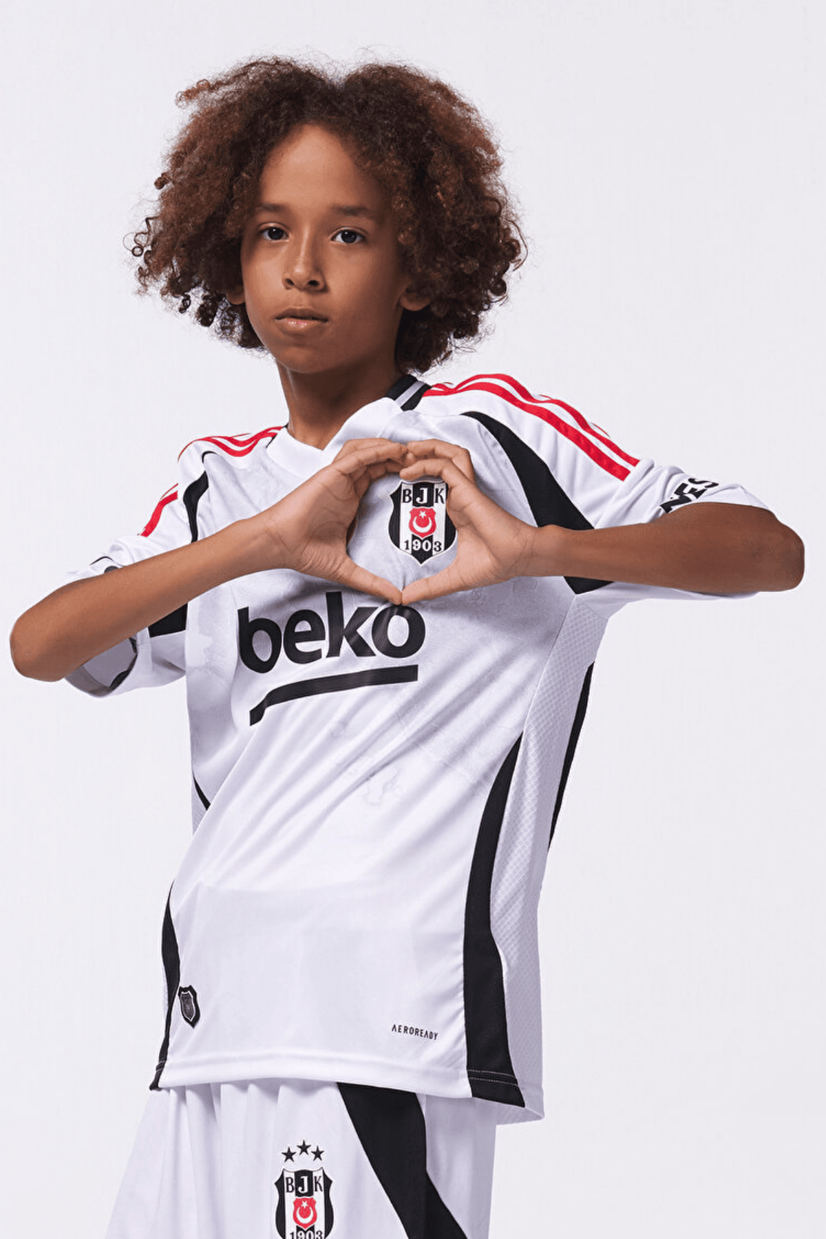 Beşiktaş J.K. Adidas 3 Çocuk Beyaz Futbol Forma IT1475