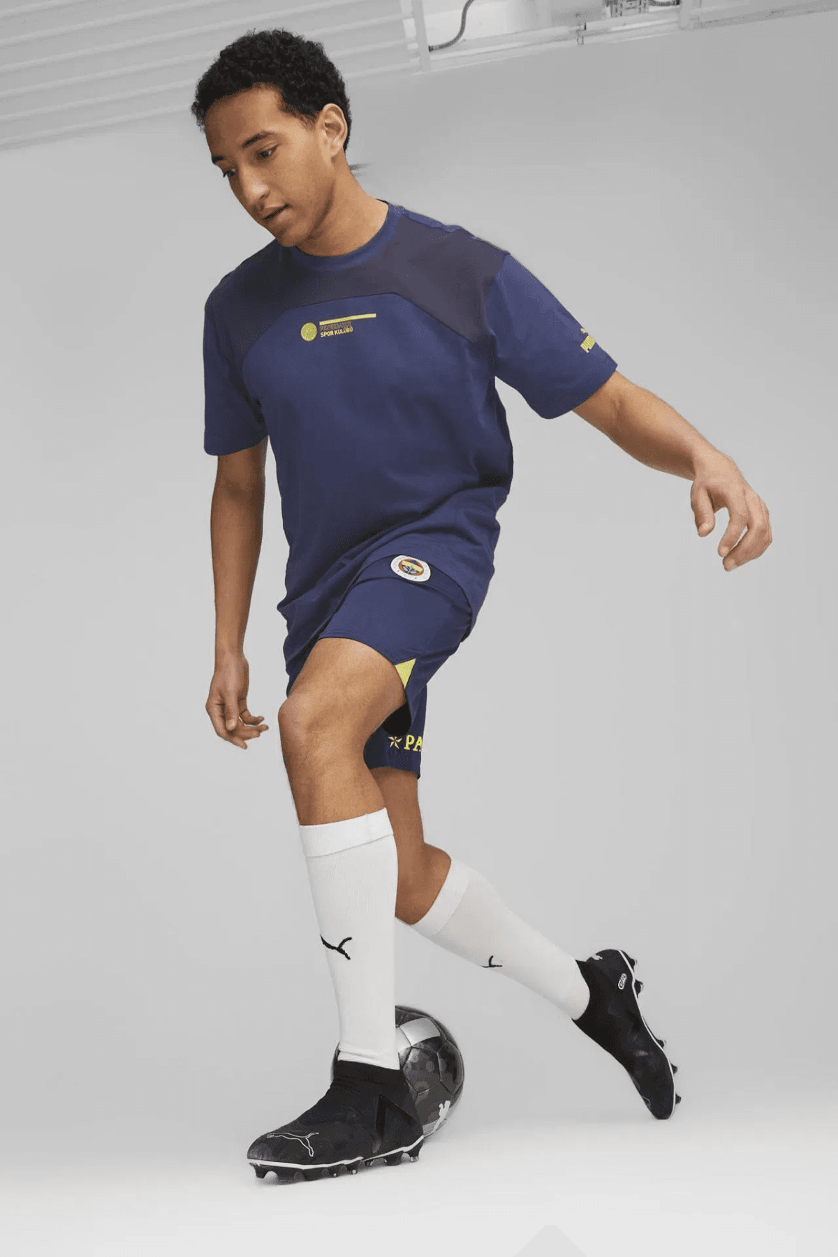 Fenerbahçe Puma Erkek Lacivert Futbol Şort 77202001