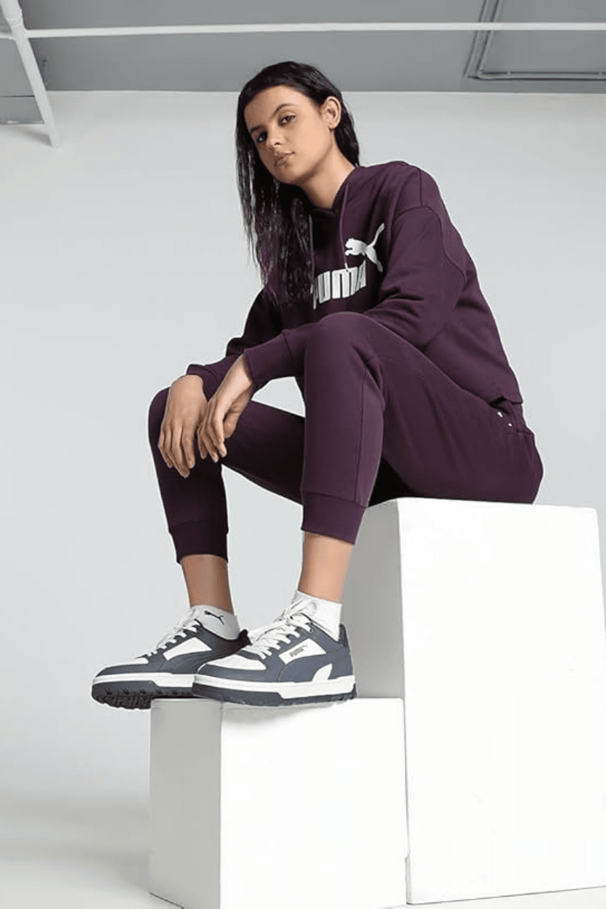 Puma Ess Cropped Logo Hoodie Kadın Koyu Mor Sweatshirt