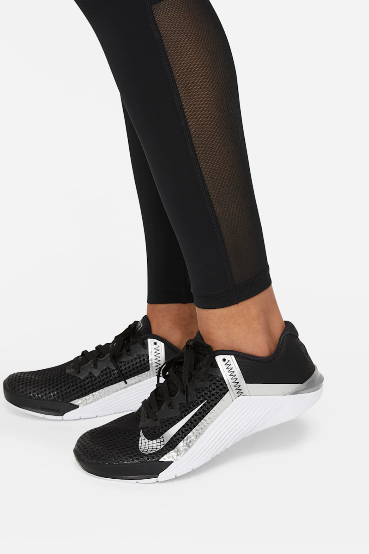 Nike Pro 365 Kadın Siyah Antrenman Taytı File Panelli CZ9779-010