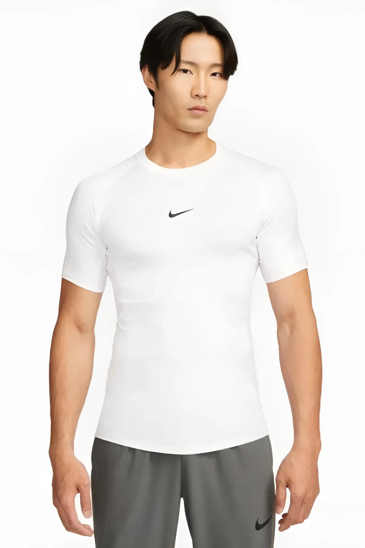 Nike Pro Dri-FIT Tight Top Short-Sleeve Beyaz Erkek Spor Tişört FB7932-100
