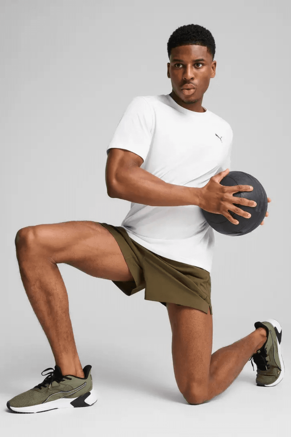 Puma Essentials Beyaz Erkek Antrenman Tişört