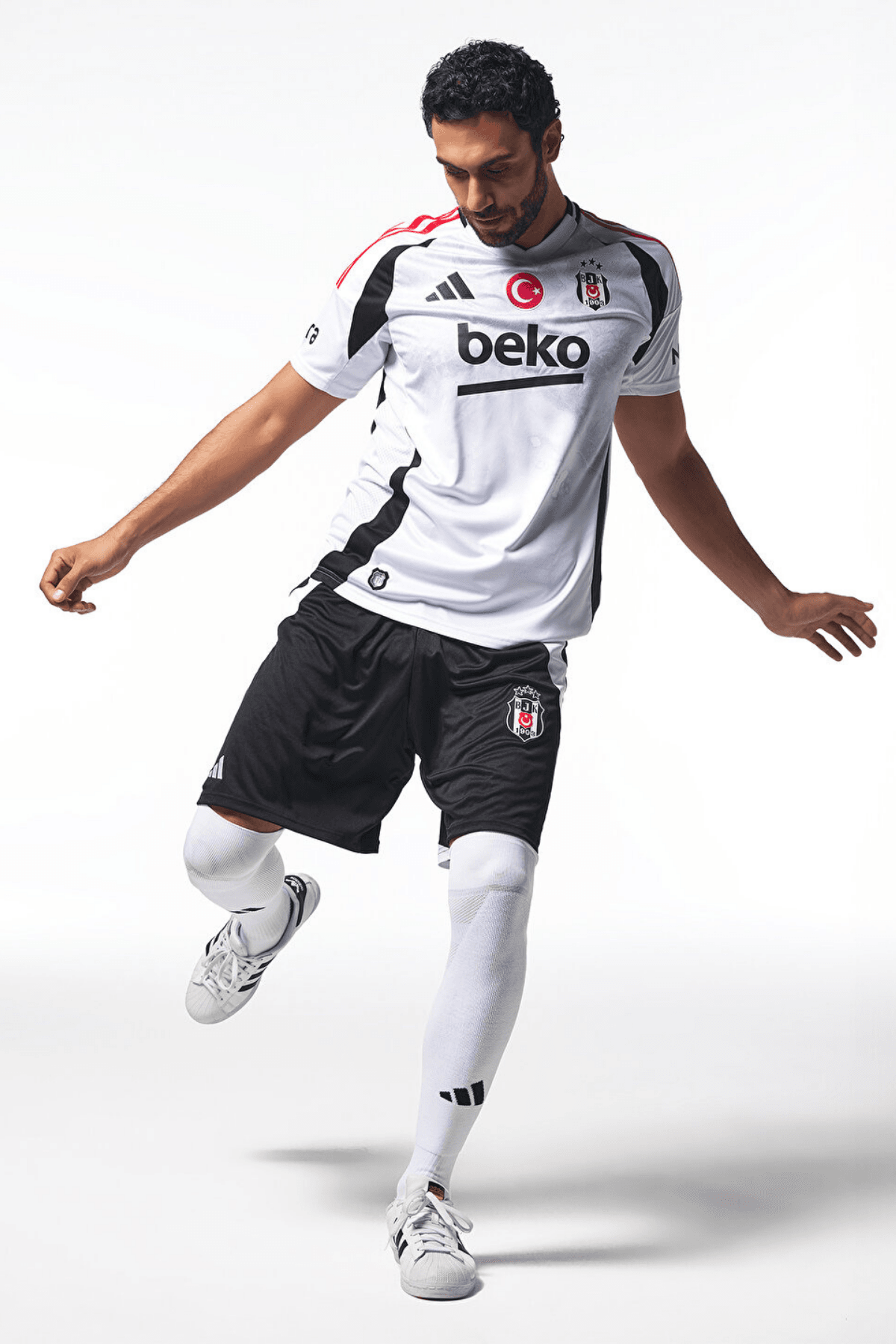 Beşiktaş J.K. Adidas 3 Erkek Beyaz Futbol Forma IU1255