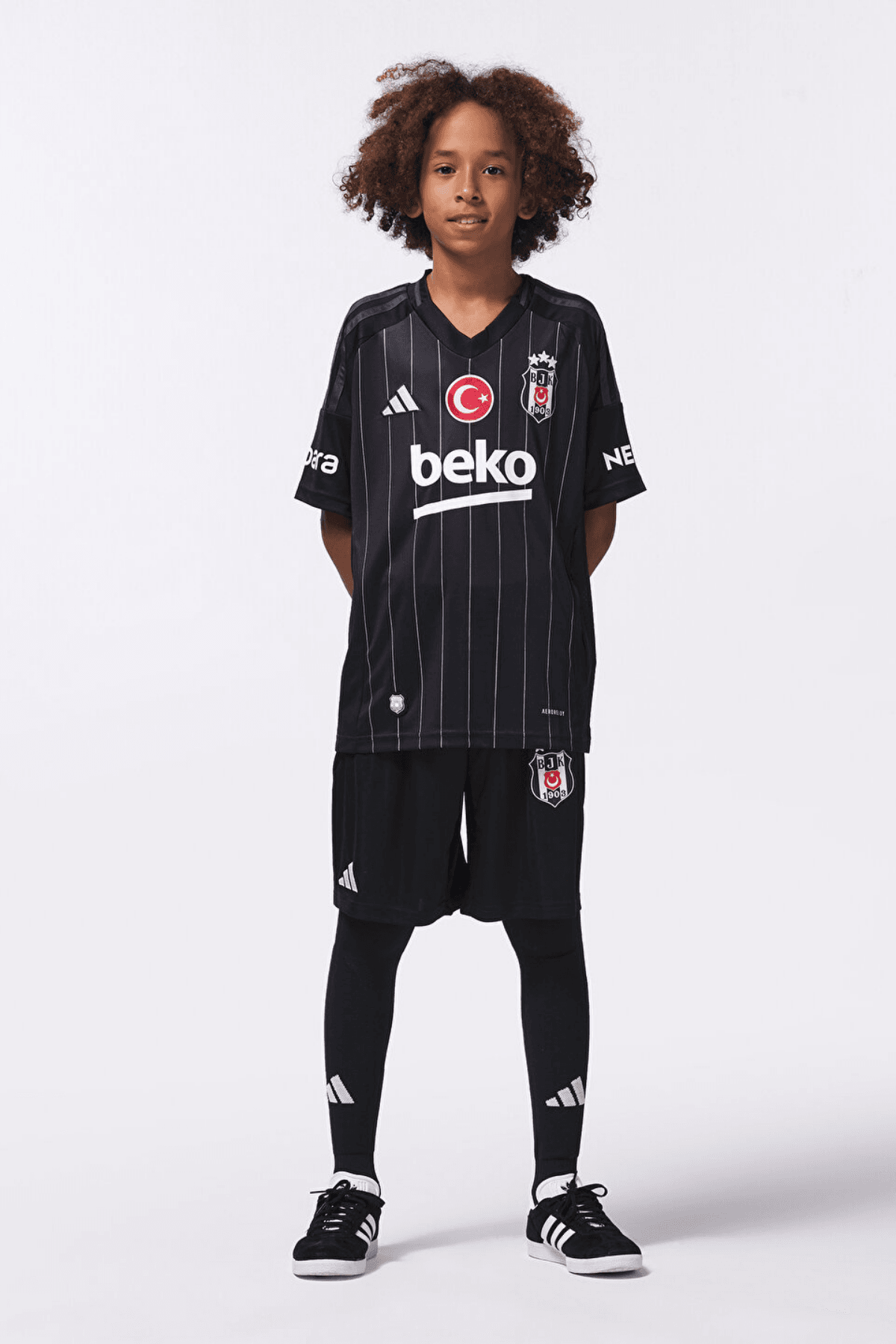 Beşiktaş J.K. Adidas Çocuk Siyah Futbol Forması IT1476