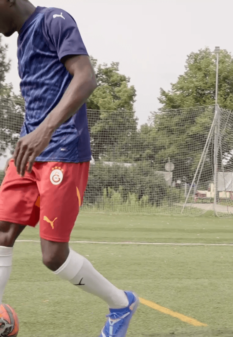 Galatasaray Puma 2024/2025 İç Saha Parçalı Şort 77967401