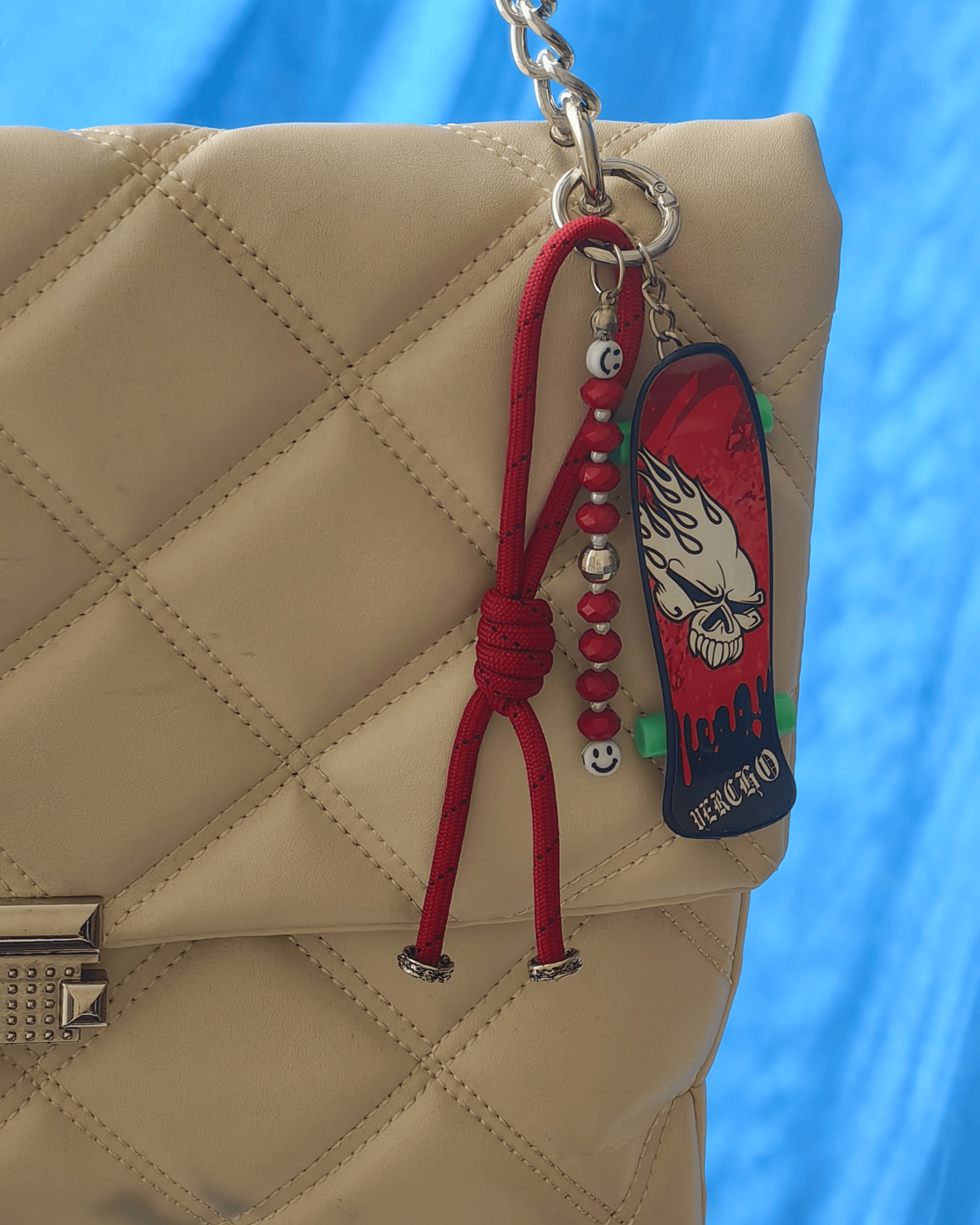 Red Skateboard Çanta Charmı