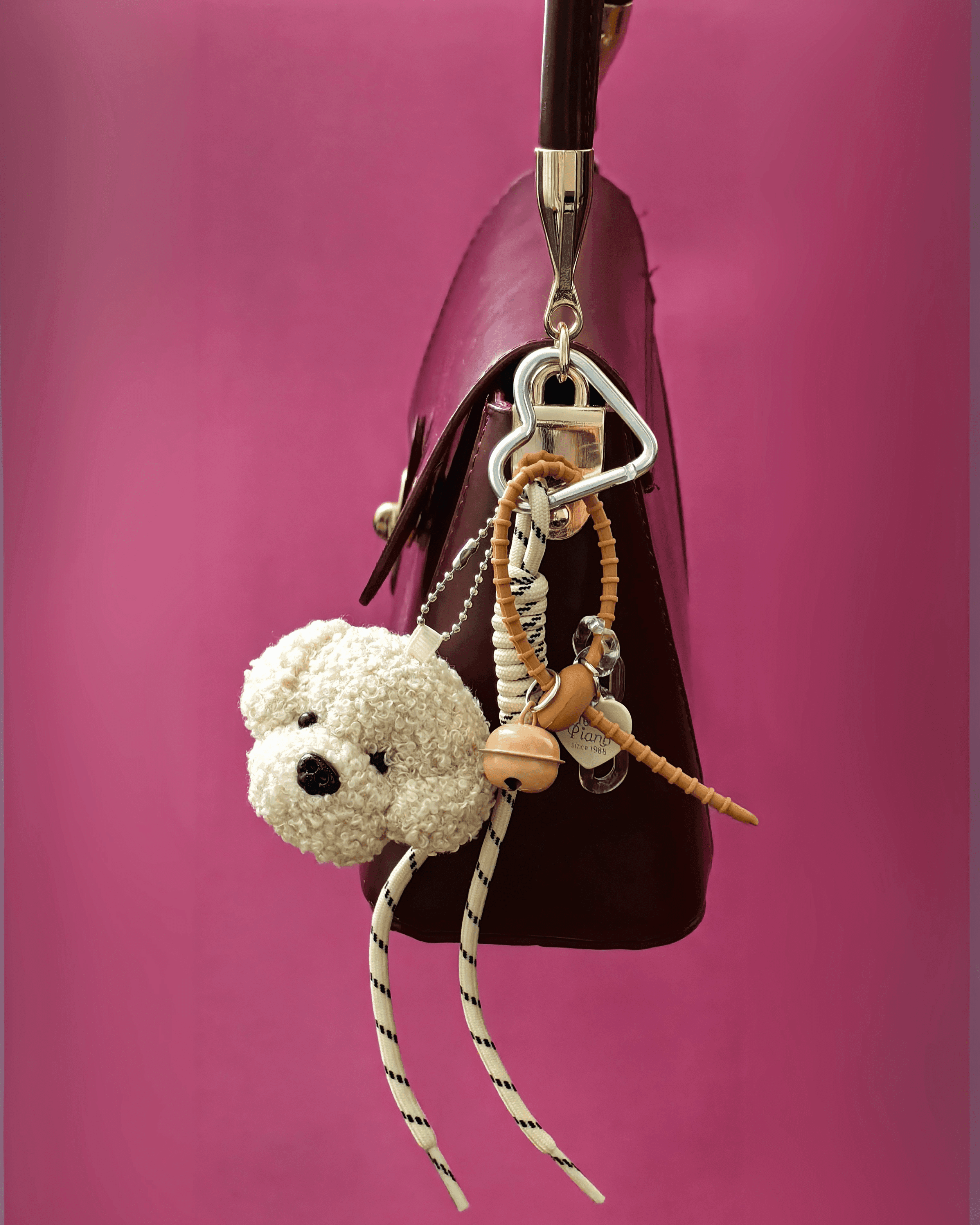 Bej Peluş Köpek Charm
