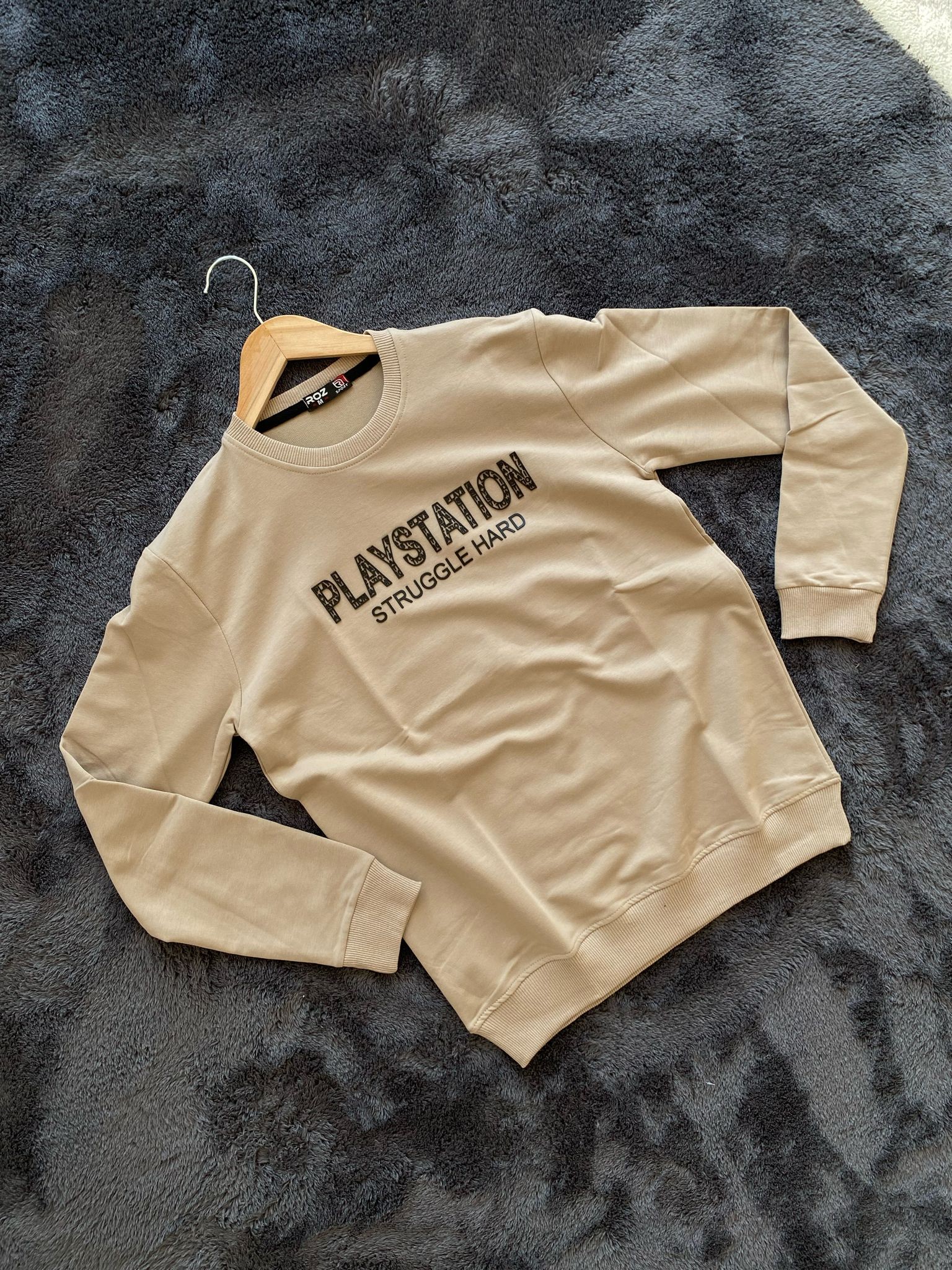 Playstation Kabartma Baskılı Sweatshirt - Bej