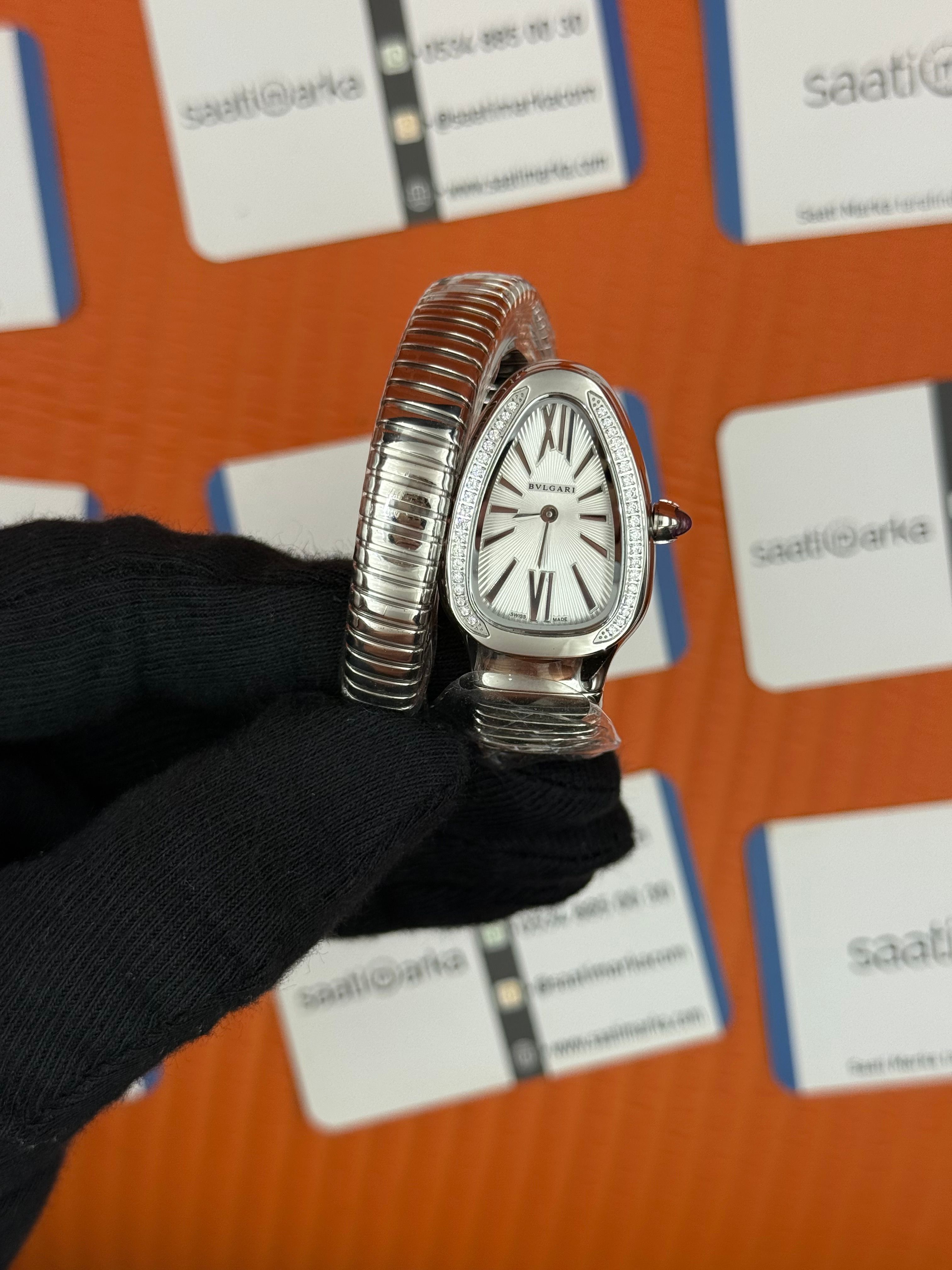 BVLGARİ serpenti tek sarma silver kordon taşlı bezel beyaz kadran kadın kol saati