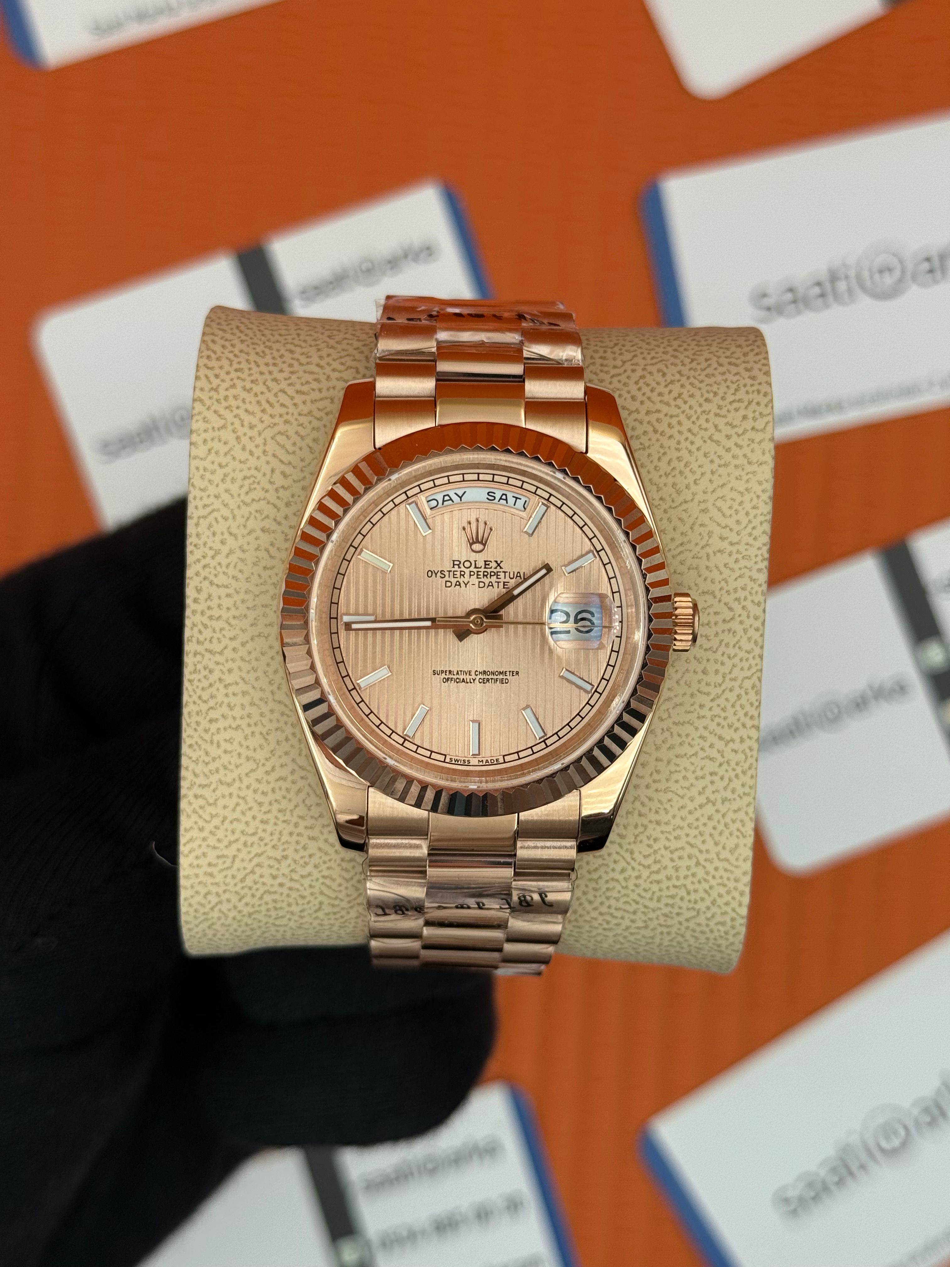 ROLEX Day Date rose kadarn rose kasa-kordon oyster
