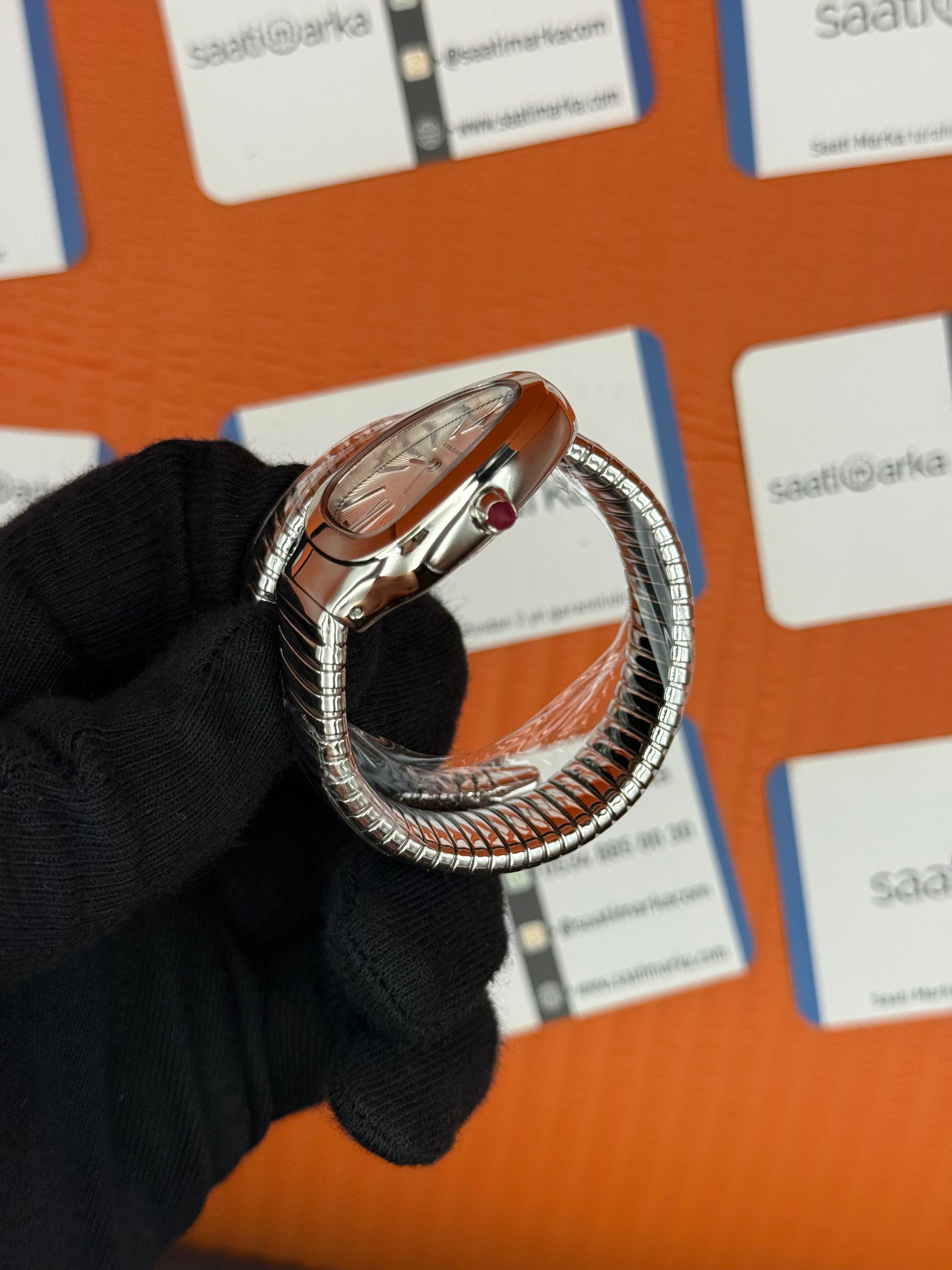 BVLGARİ serpenti tek sarma silver kordon beyaz kadran kadın kol saati