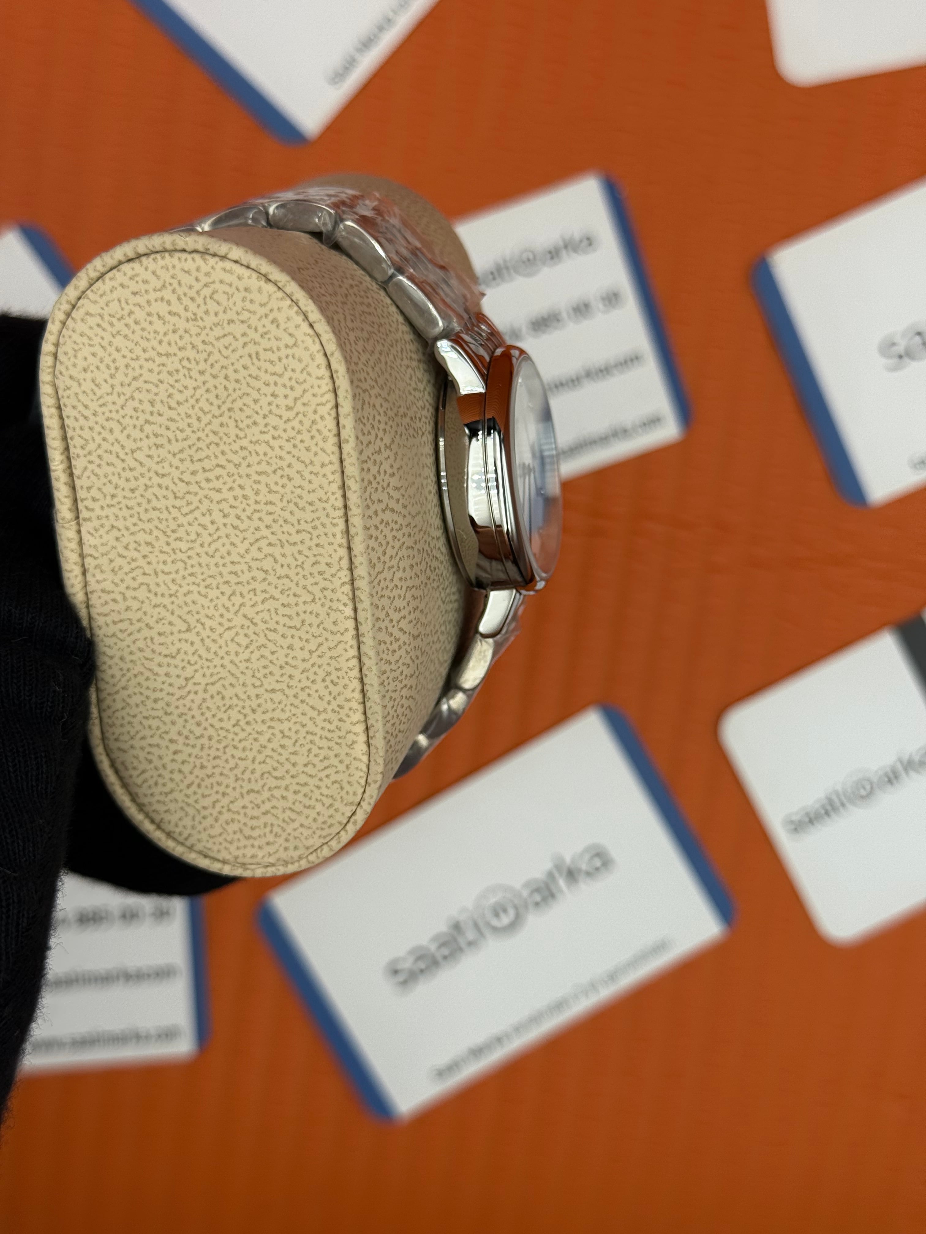 LONGINES L480094876 beyaz baget taşlı kadran silver kasa kordon