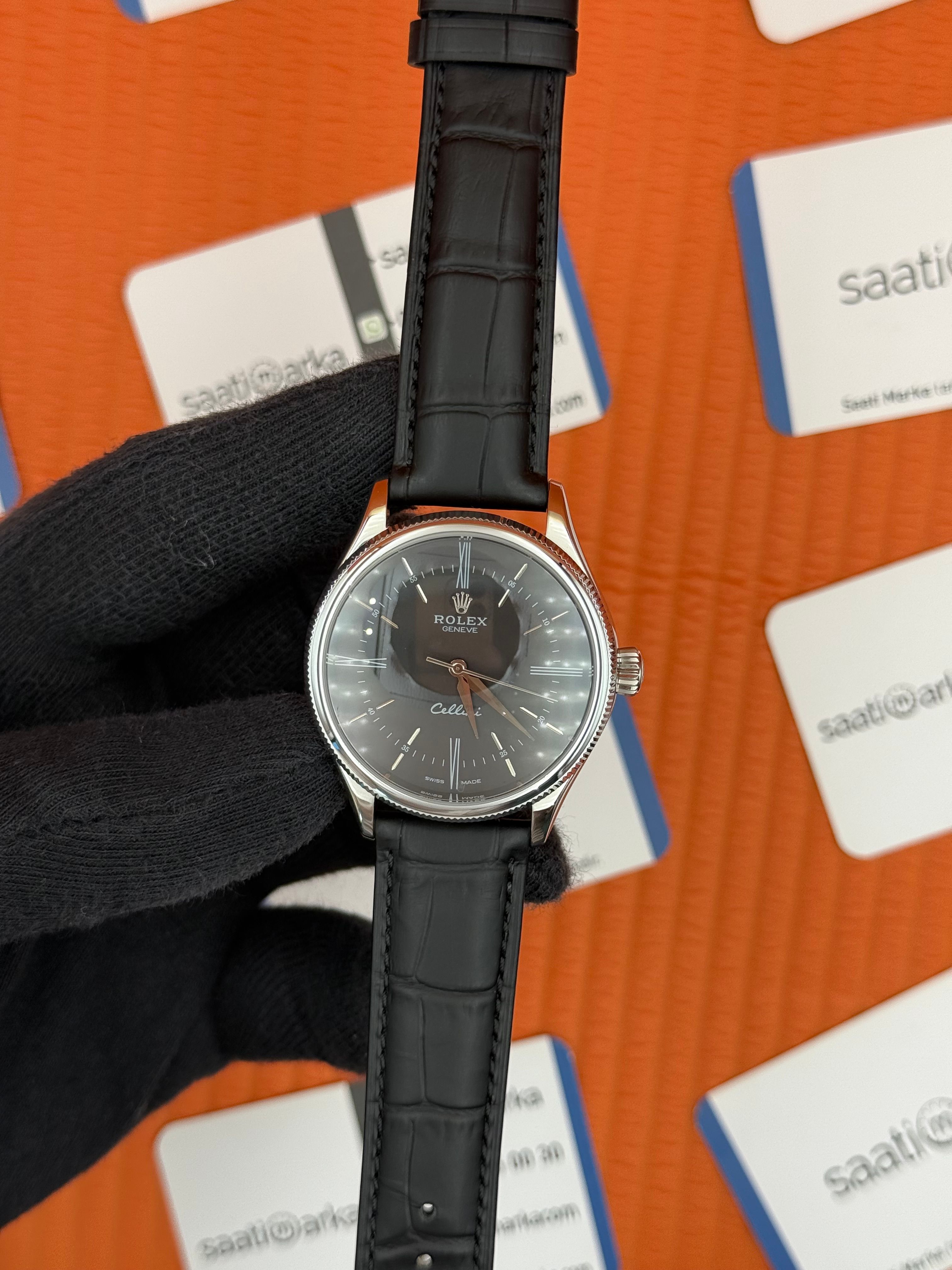 ROLEX Cellini silver kasa siyah kadran siyah deri kordon