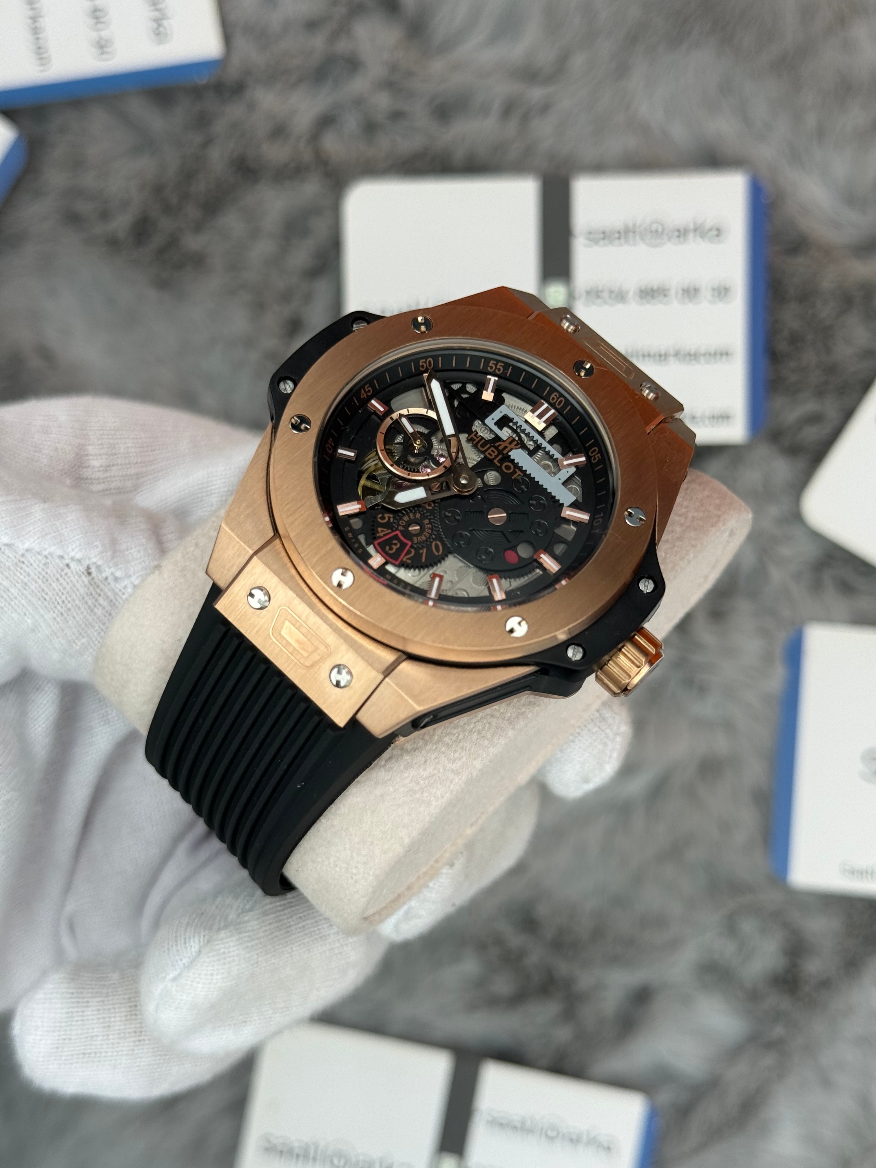 HUBLOT big bang tourbillon 42mm rose kasa siyah kauçuk kordon erkek kol saati