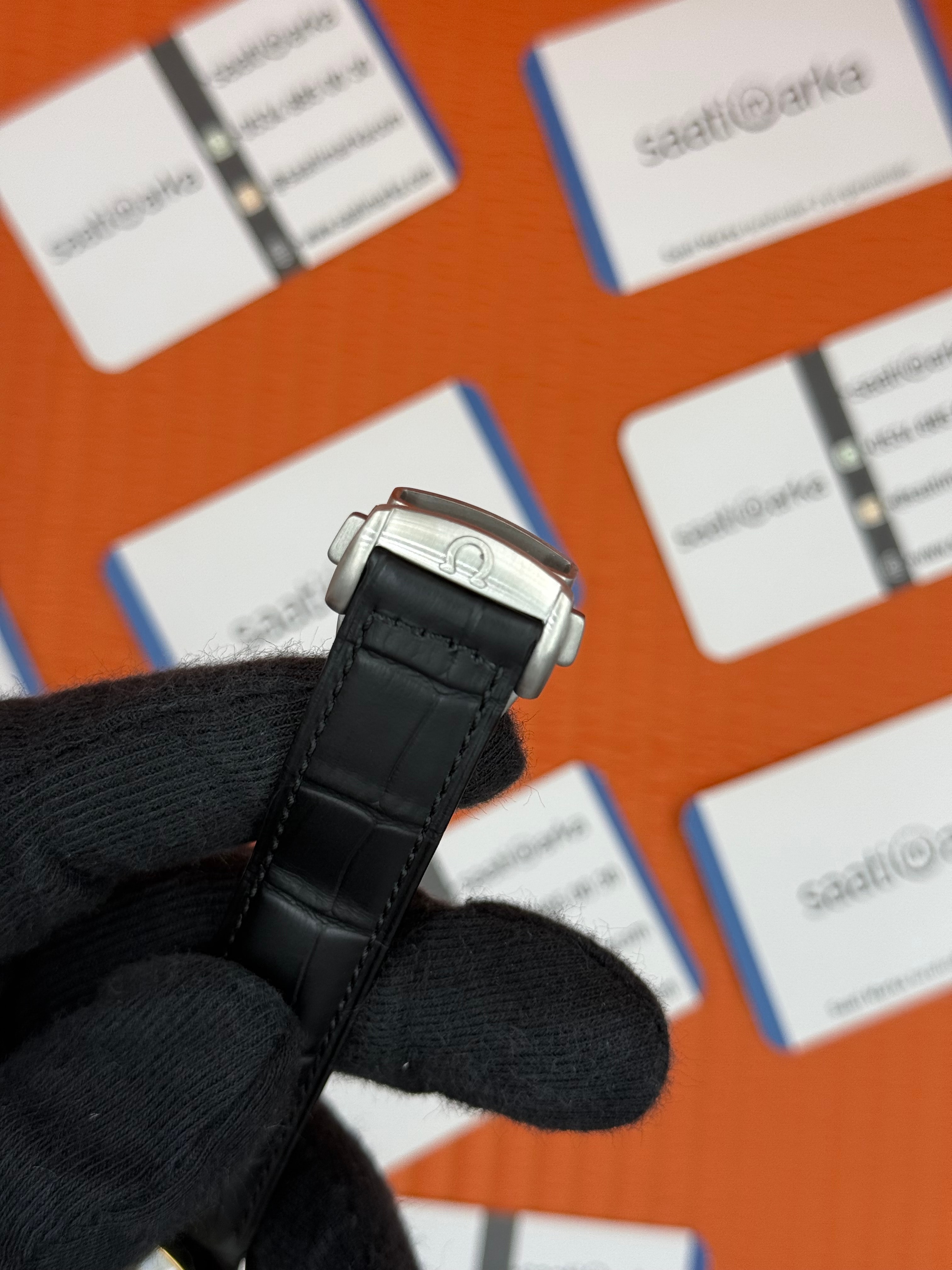 OMEGA SPEEDMASTER PORFESSIONAL DERİ SİYAH KORDON