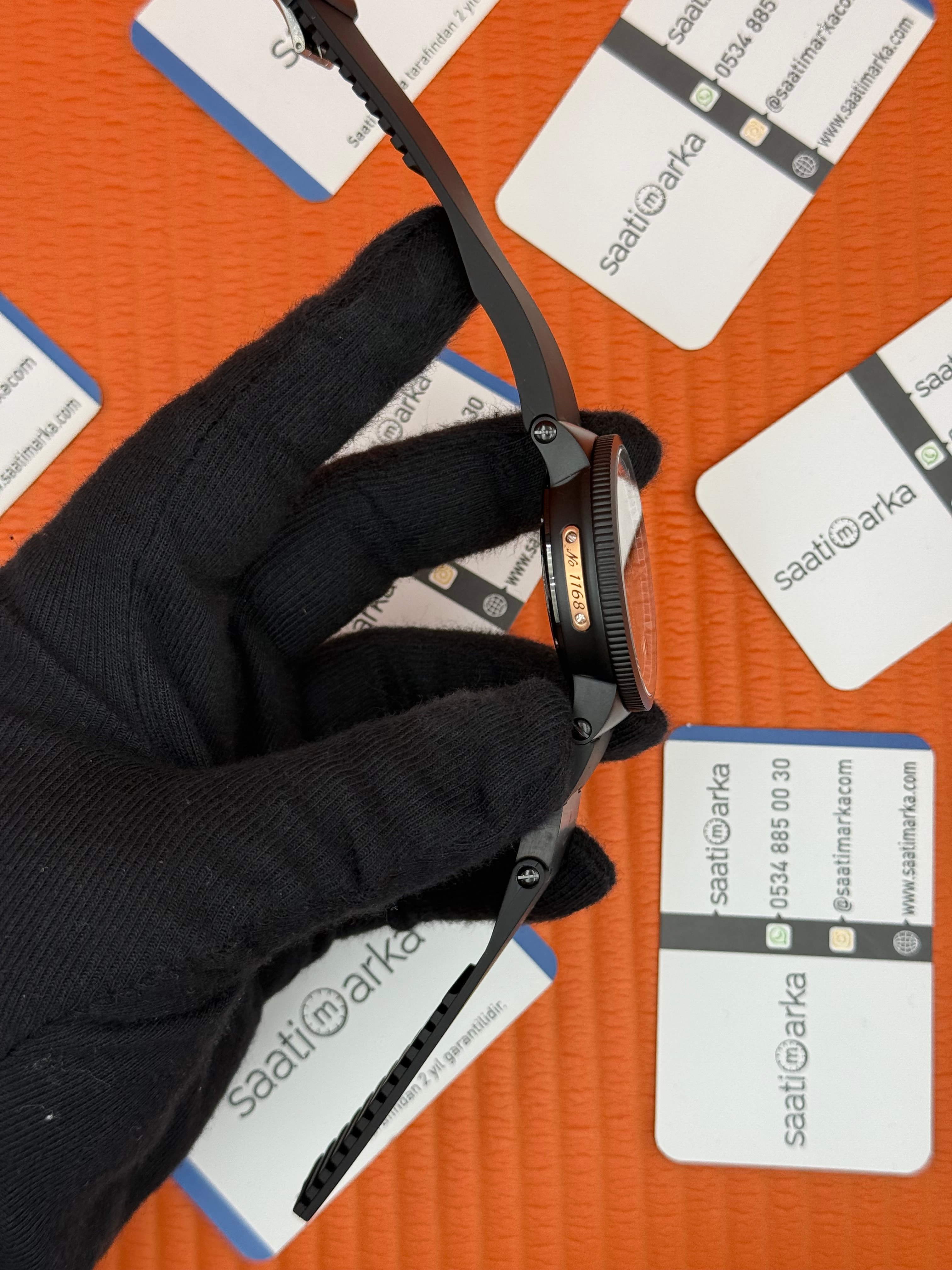 ULYSSE NARDİN MARİNE CHRONOMETER FULL SİYAH KIRMIZI DETAYLI