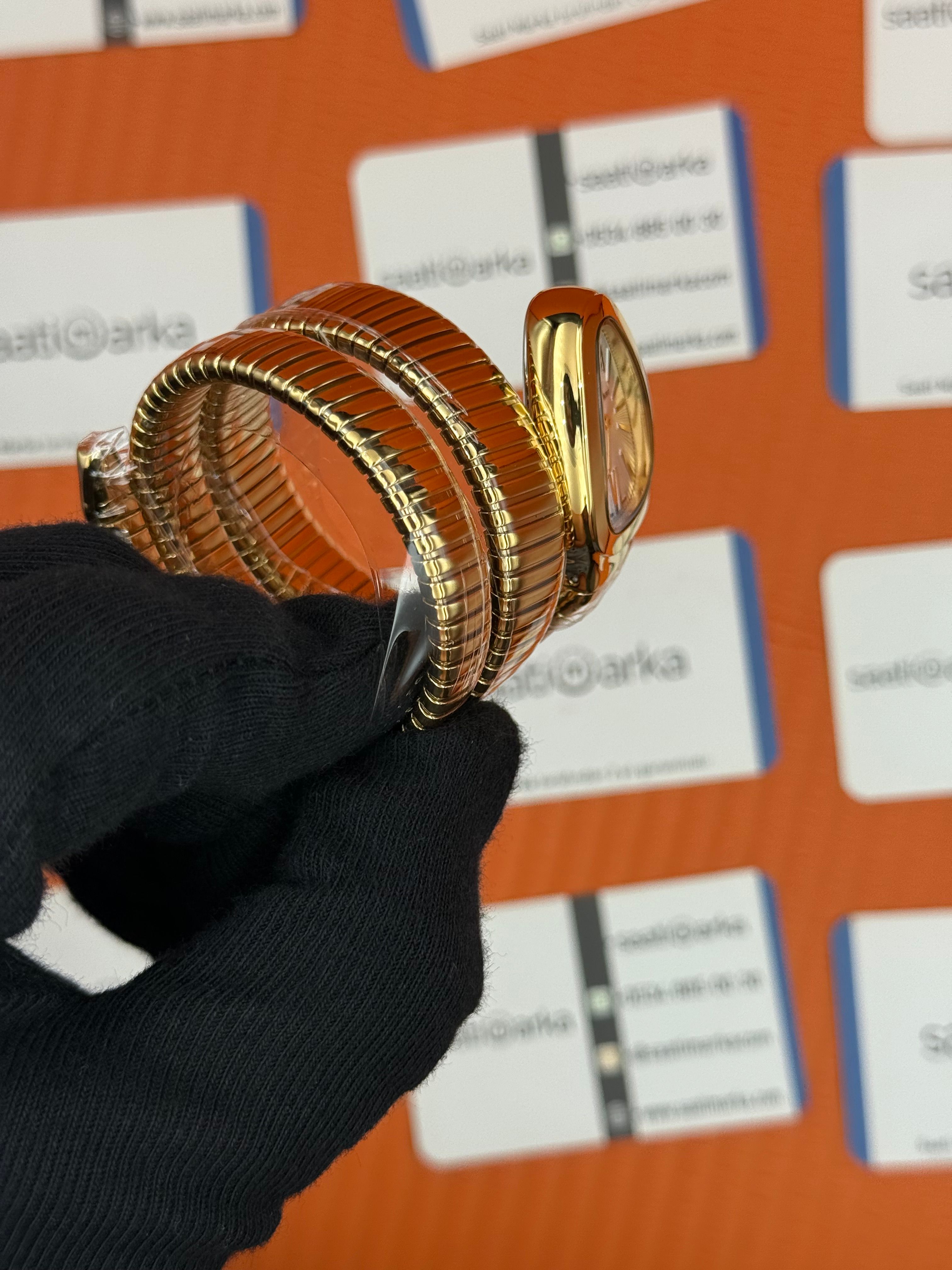 BVLGARİ serpenti çift sarma gold kordon beyaz kadran kadın kol saati