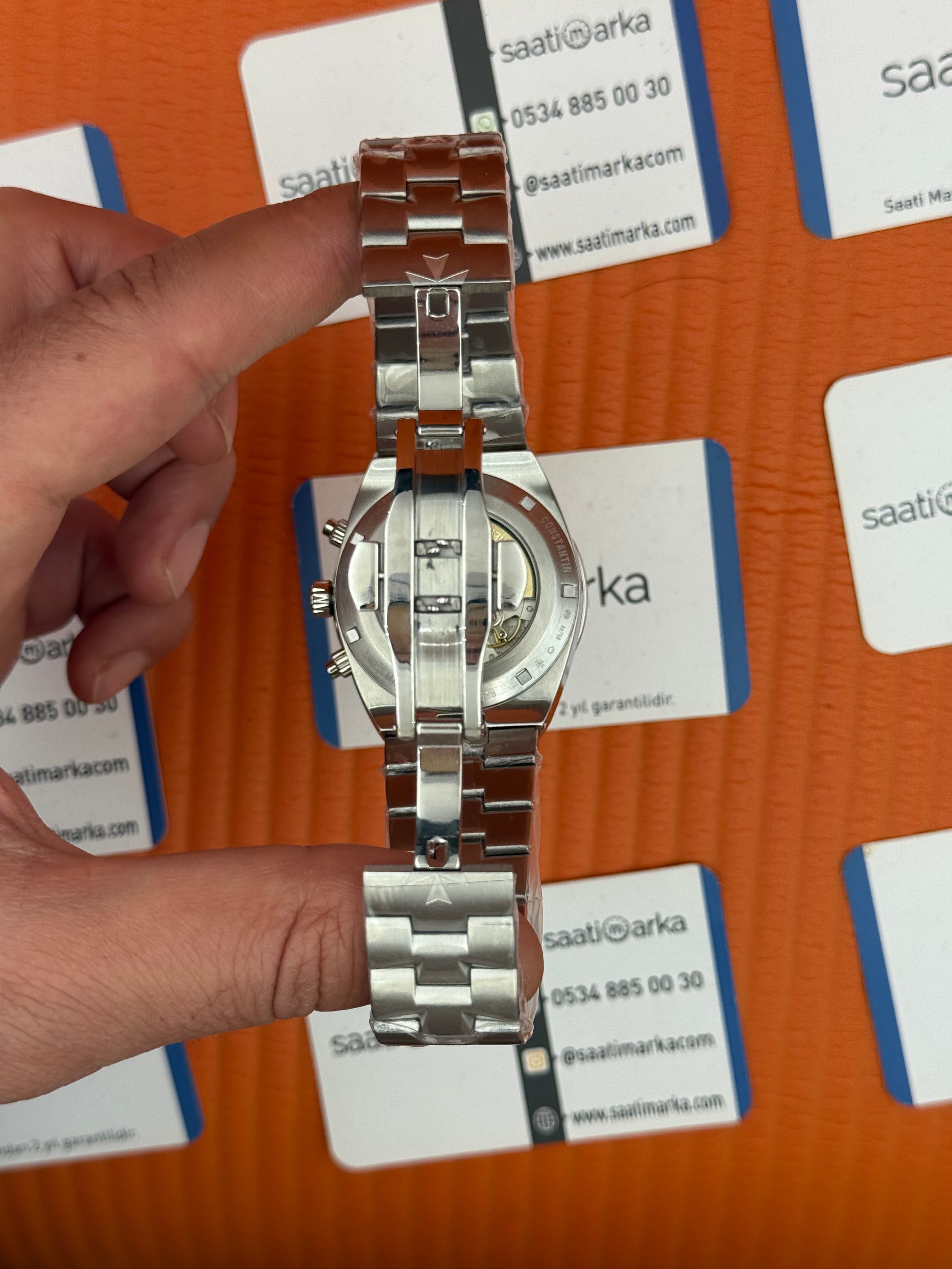 VACHERON CONSTANTIN overseas chronograph beyaz kadran silver kasa kordon erkek kol saati