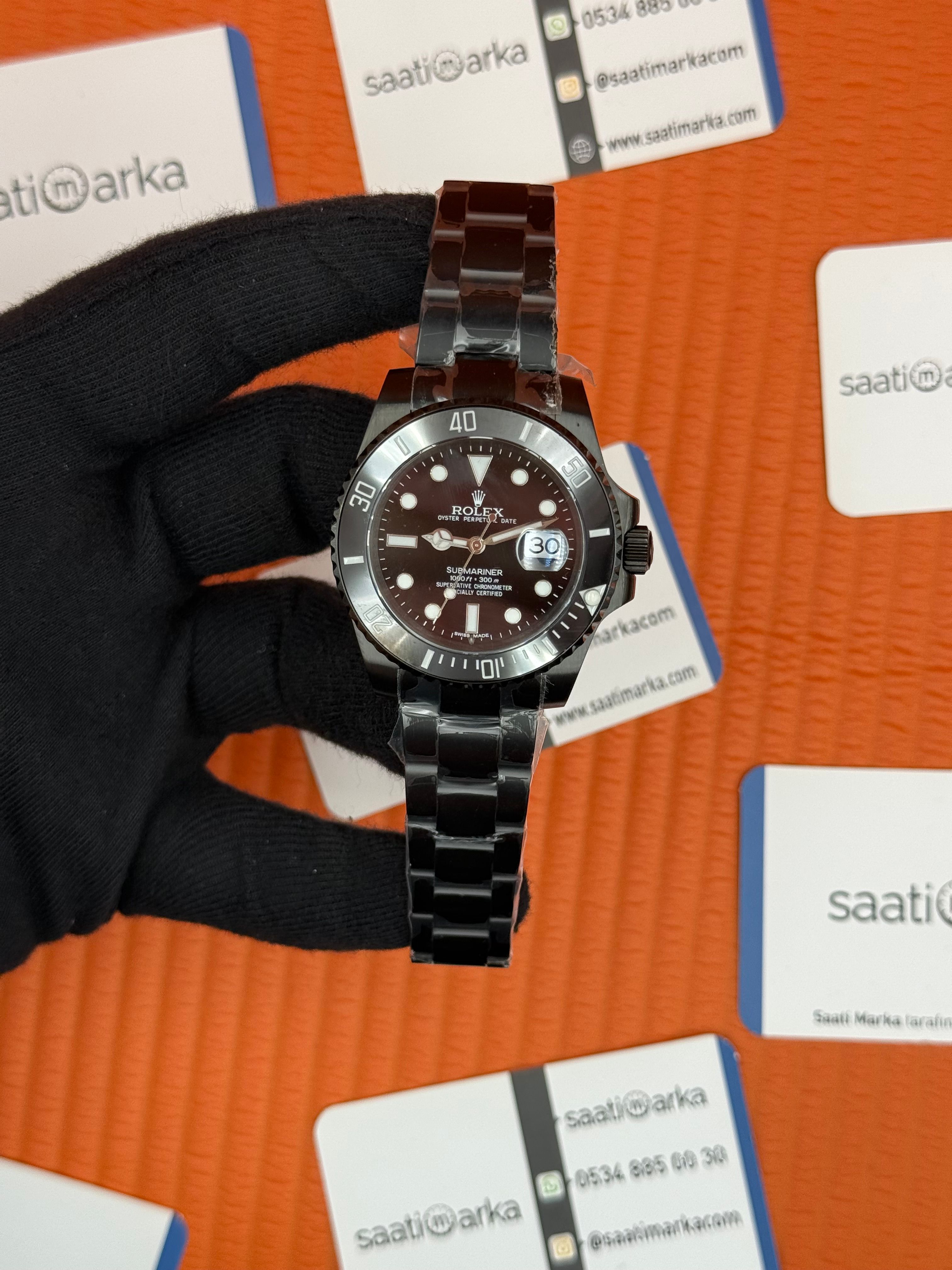 ROLEX Submariner oyster siyah kordon-kasa date