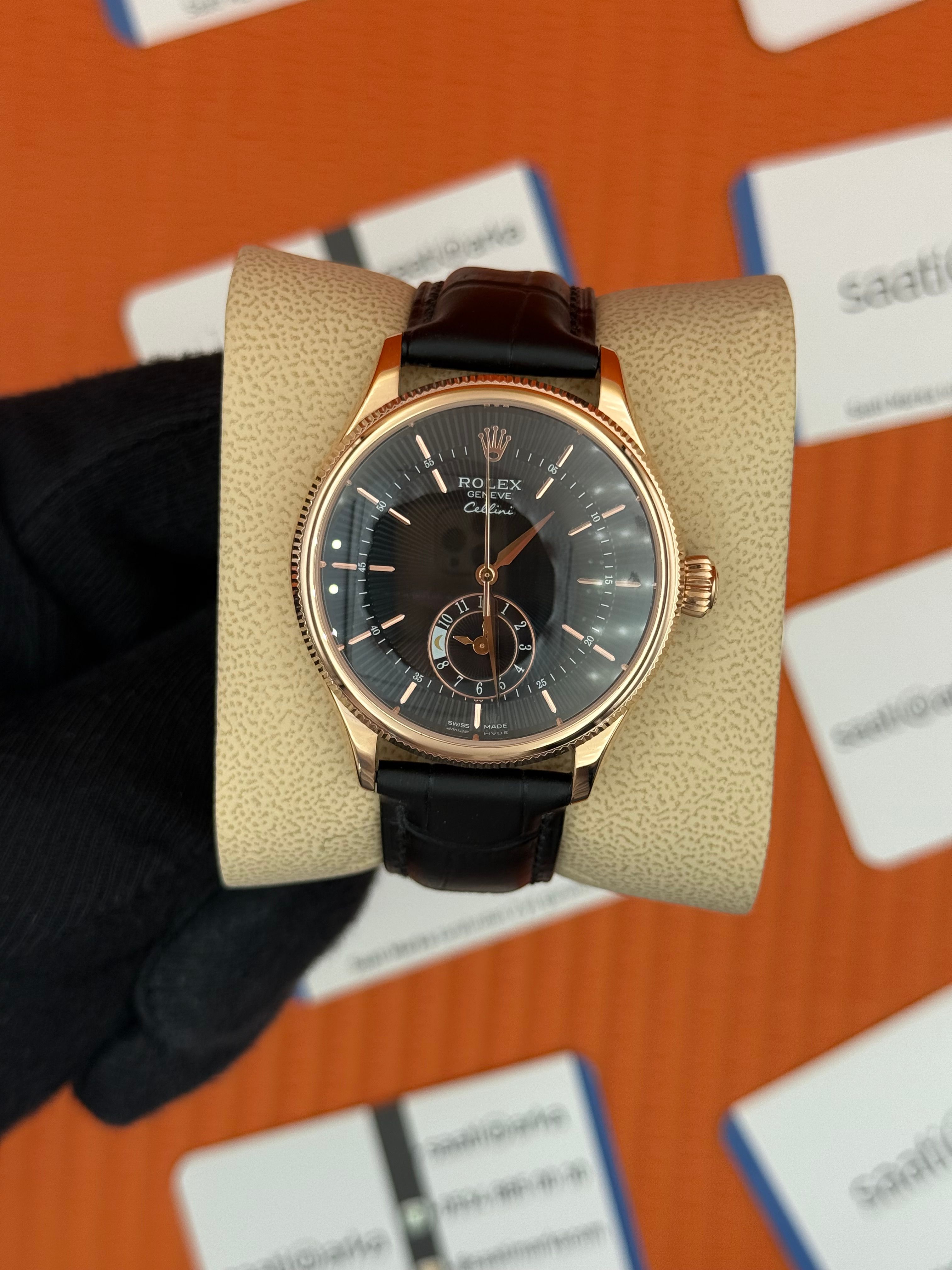 ROLEX Cellini rose kasa siyah kadran siyah deri kordon