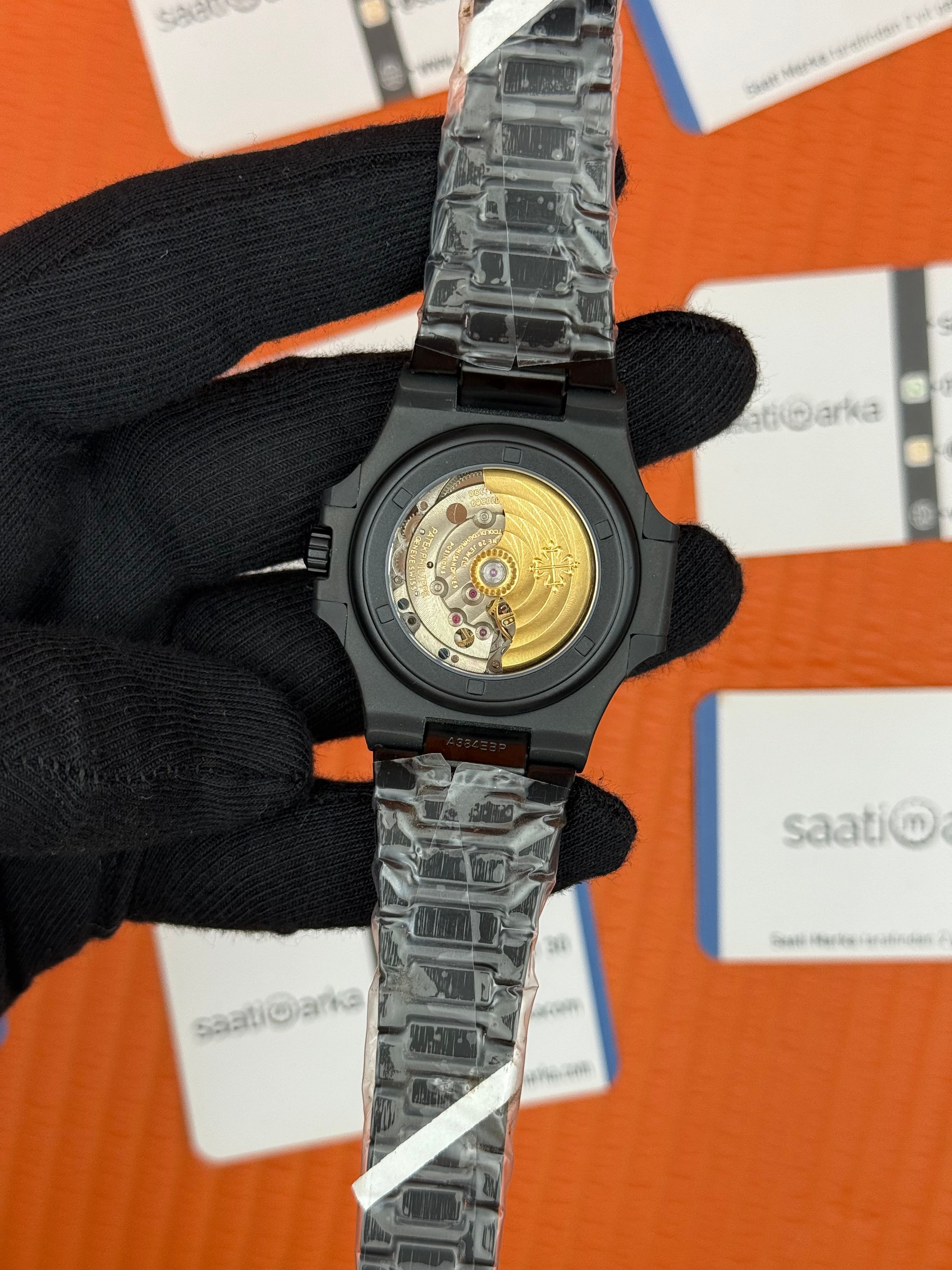 PATEK PHILIPPE NAUTİLUS KAHVERENGİ KADRAN SİYAH KASA KORDON 