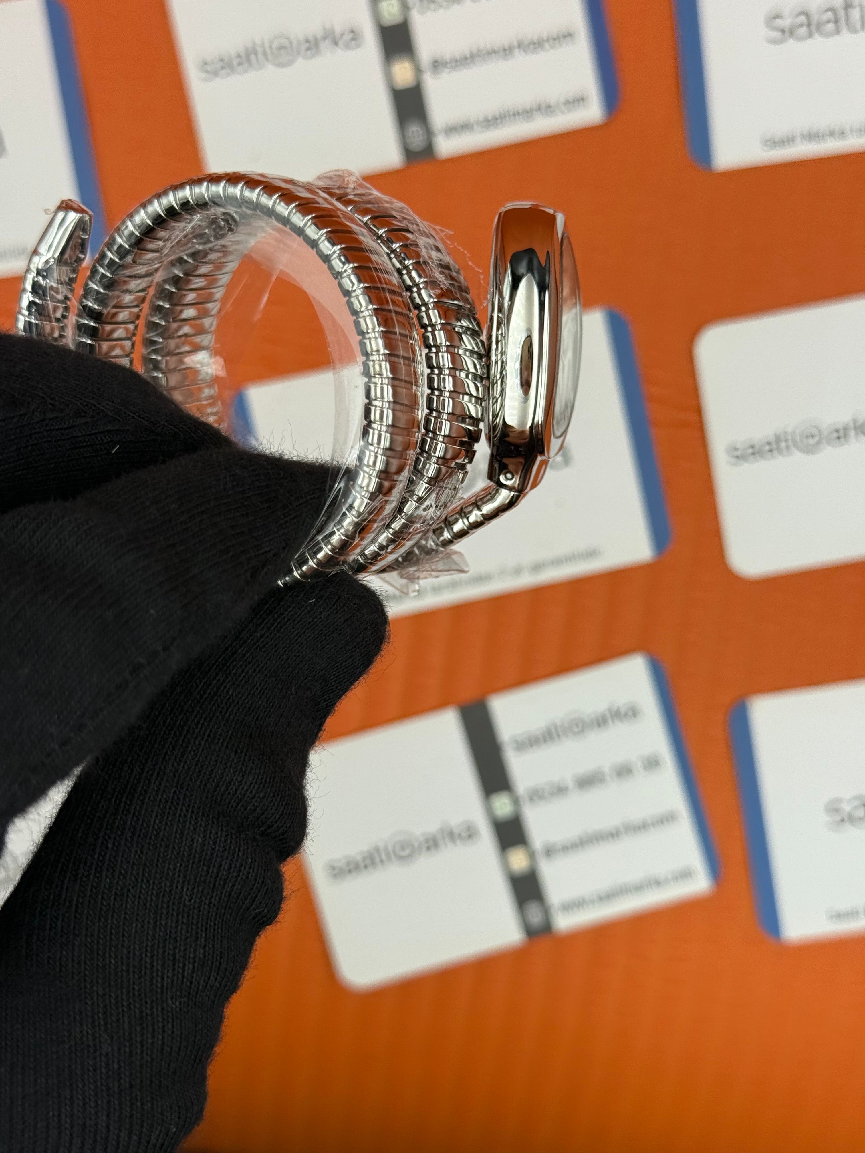 BVLGARİ serpenti çift sarma silver kordon beyaz kadran kadın kol saati
