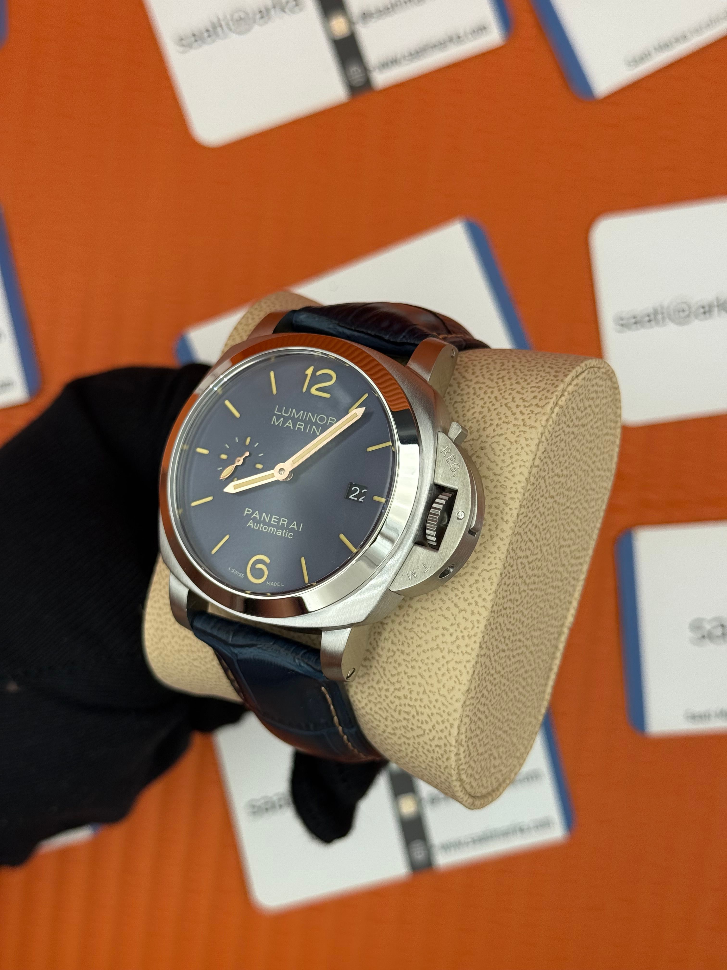 PANERAI marina silver kasa lacivert deri kordon lacivert kadran 