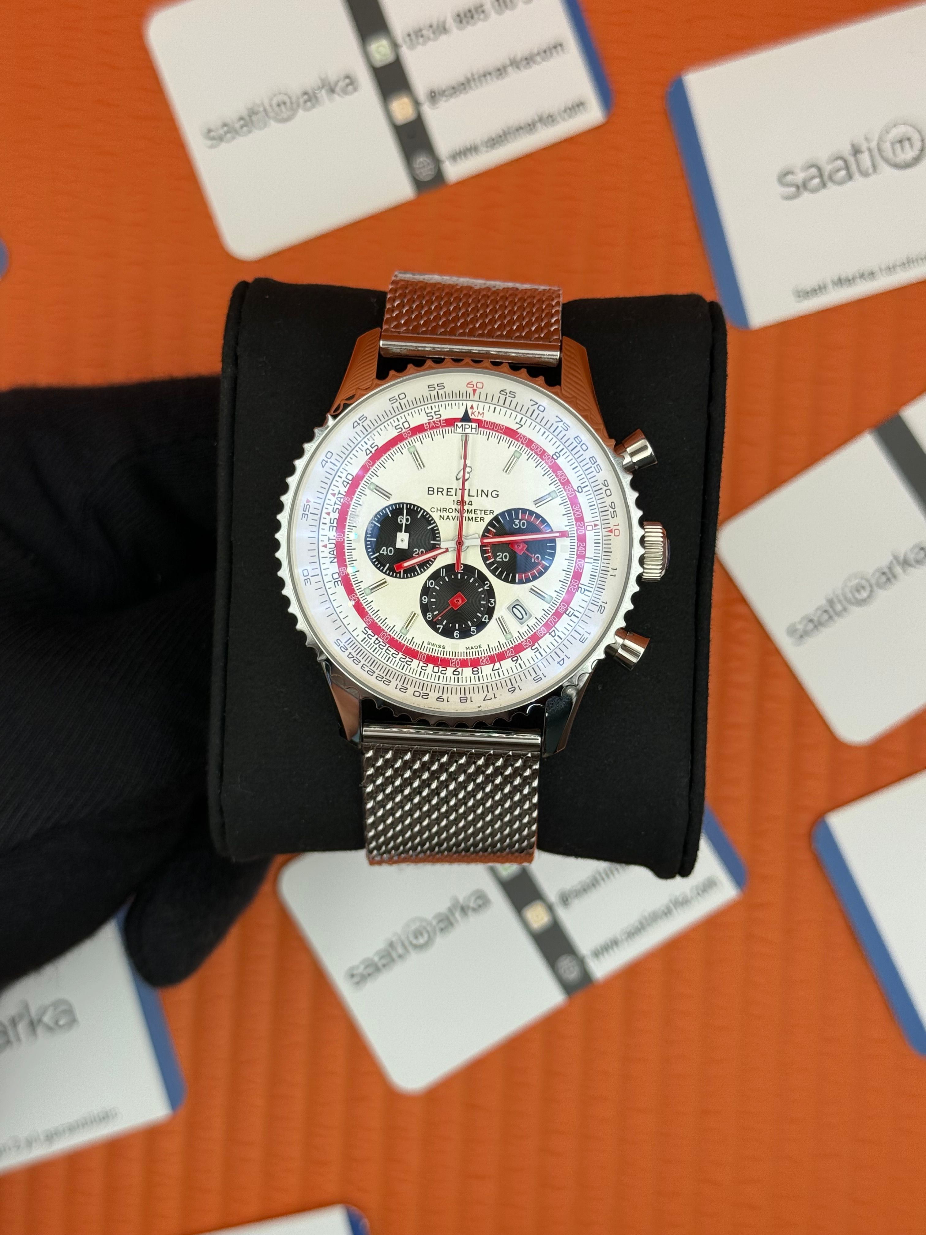 BREITLING Navitimer hasır kordon beyaz kadran çelik kasa
