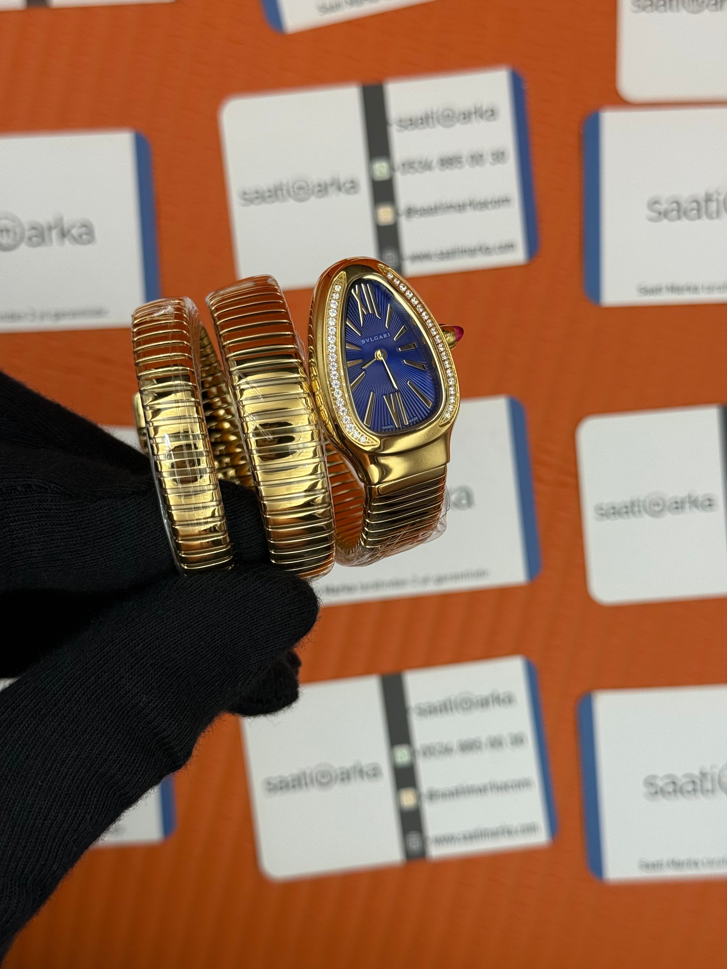 BVLGARİ serpenti çift sarma gold kordon taşlı bezel mavi kadran kadın kol saati