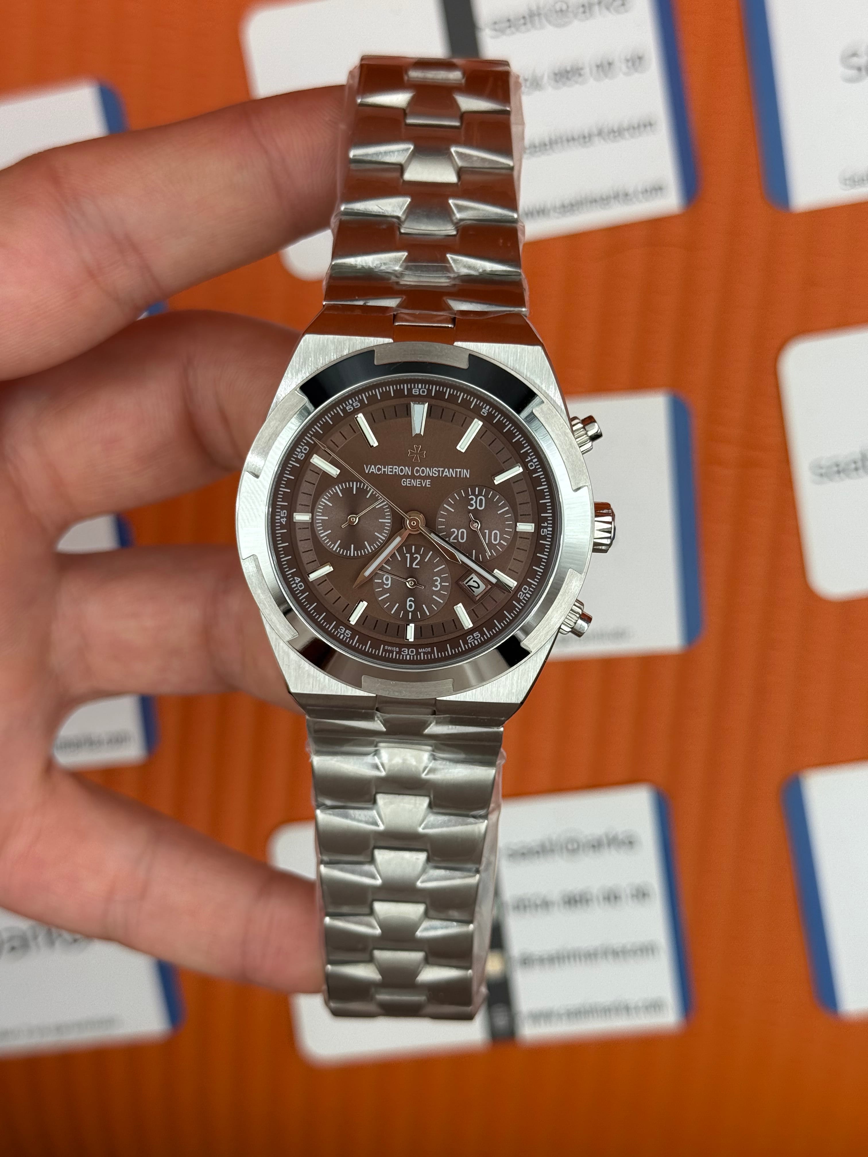 VACHERON CONSTANTIN overseas chronograph kahverengi kardan silver kasa kordon erkek kol saati