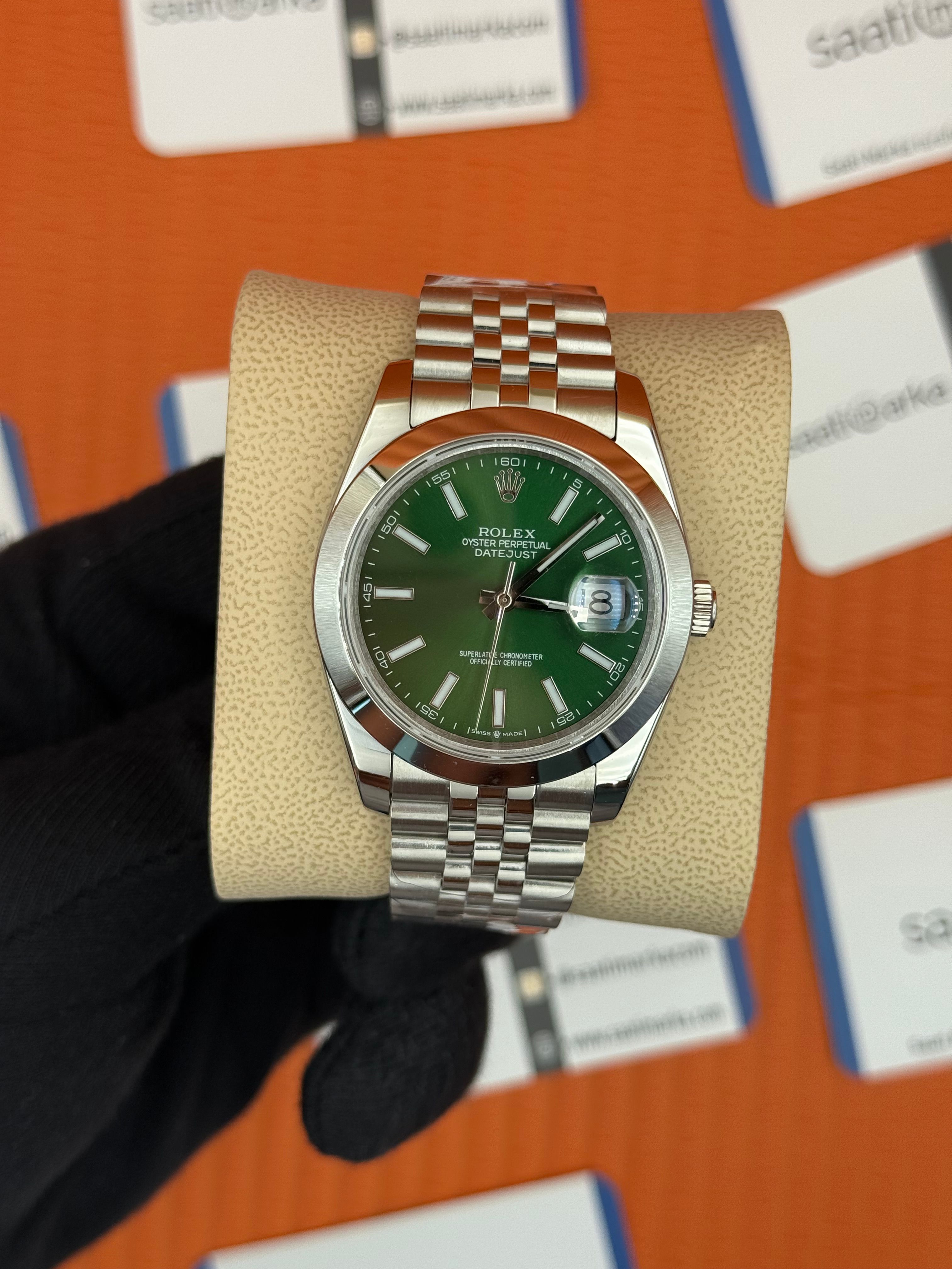 ROLEX Datejust green dial silver jubilee kordon