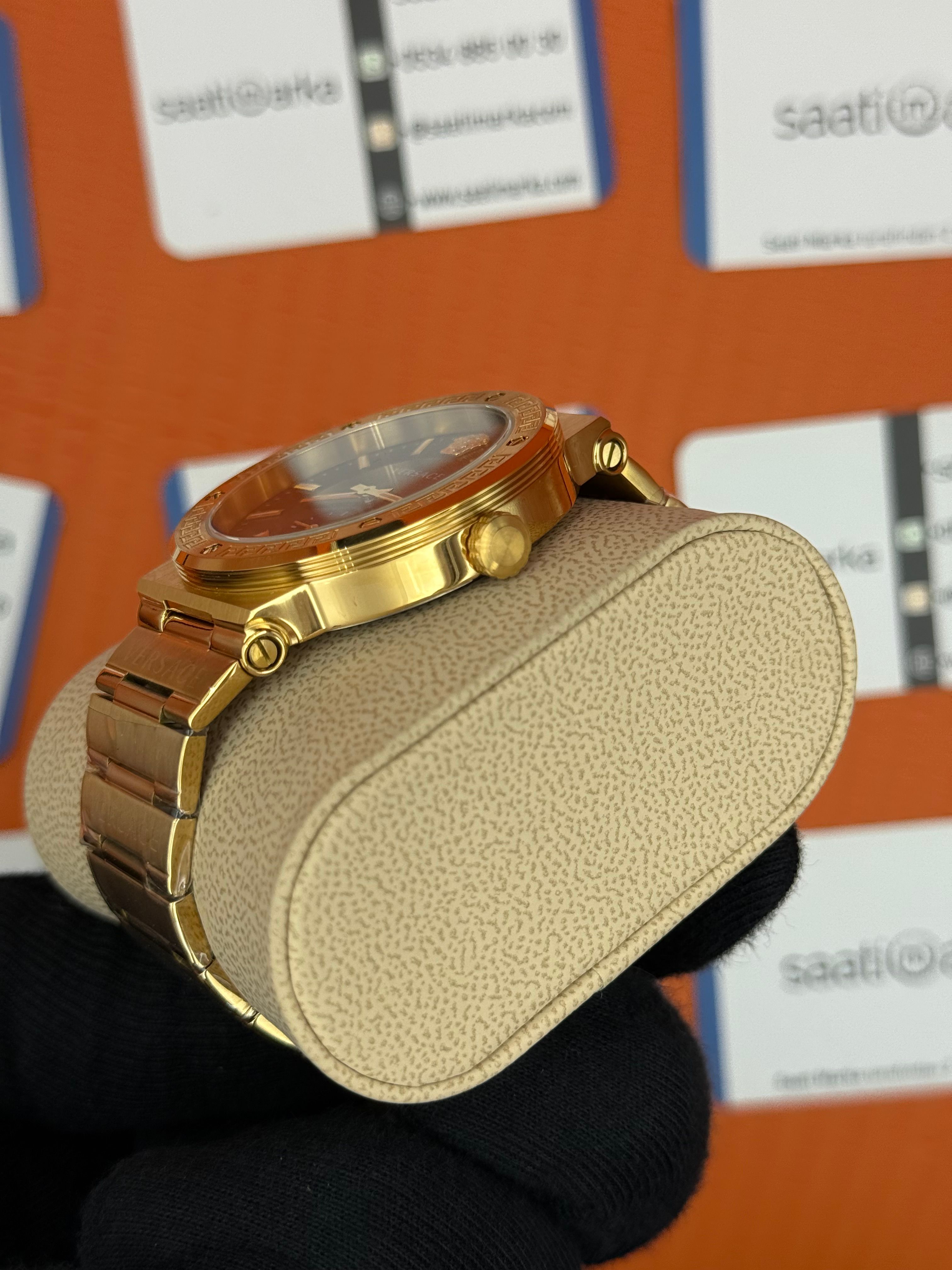 VERSACE mavi kadran gold kasa kordon erkek kol saati