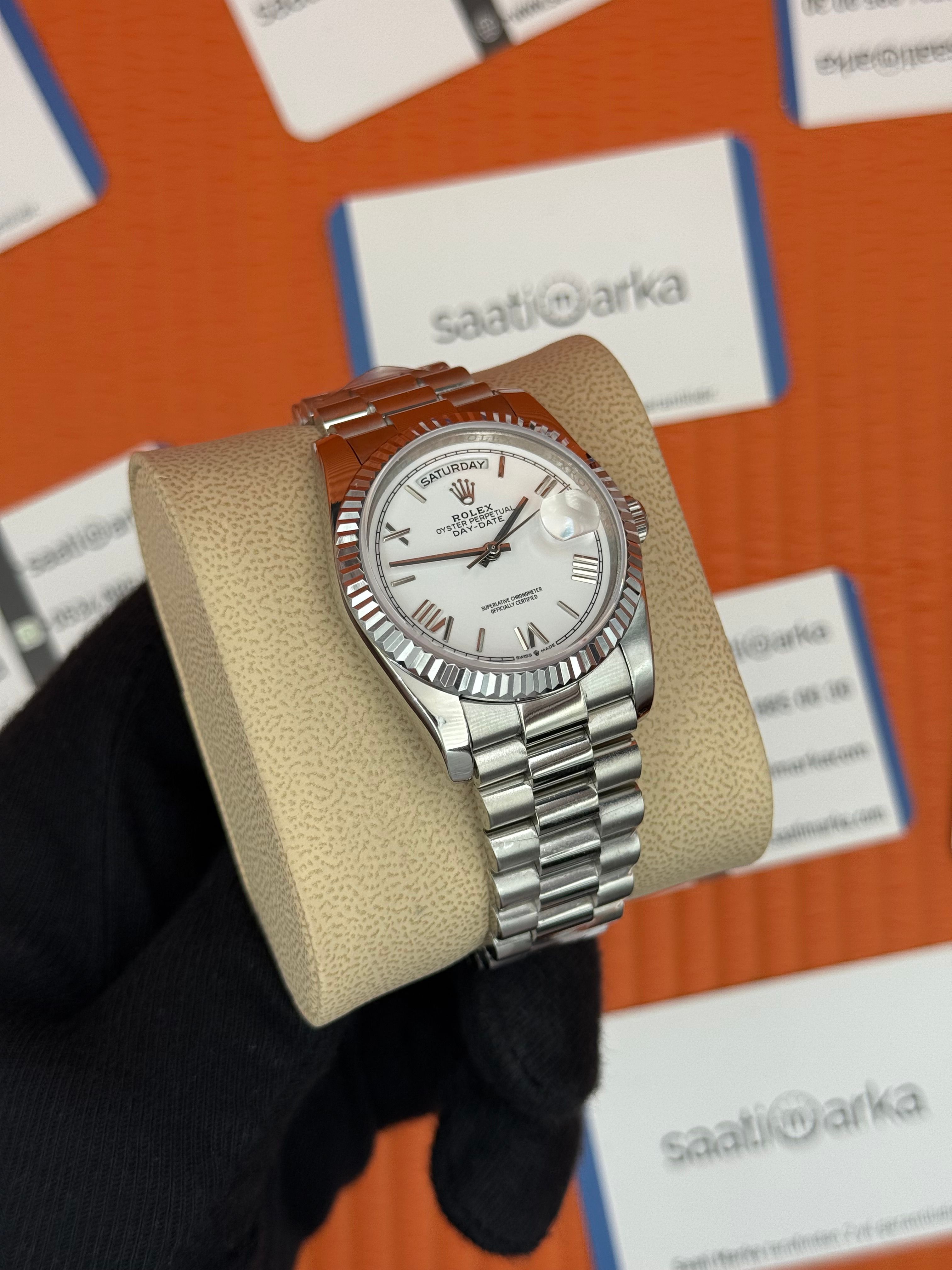 ROLEX day date 36mm beyaz kadran silver president kordon