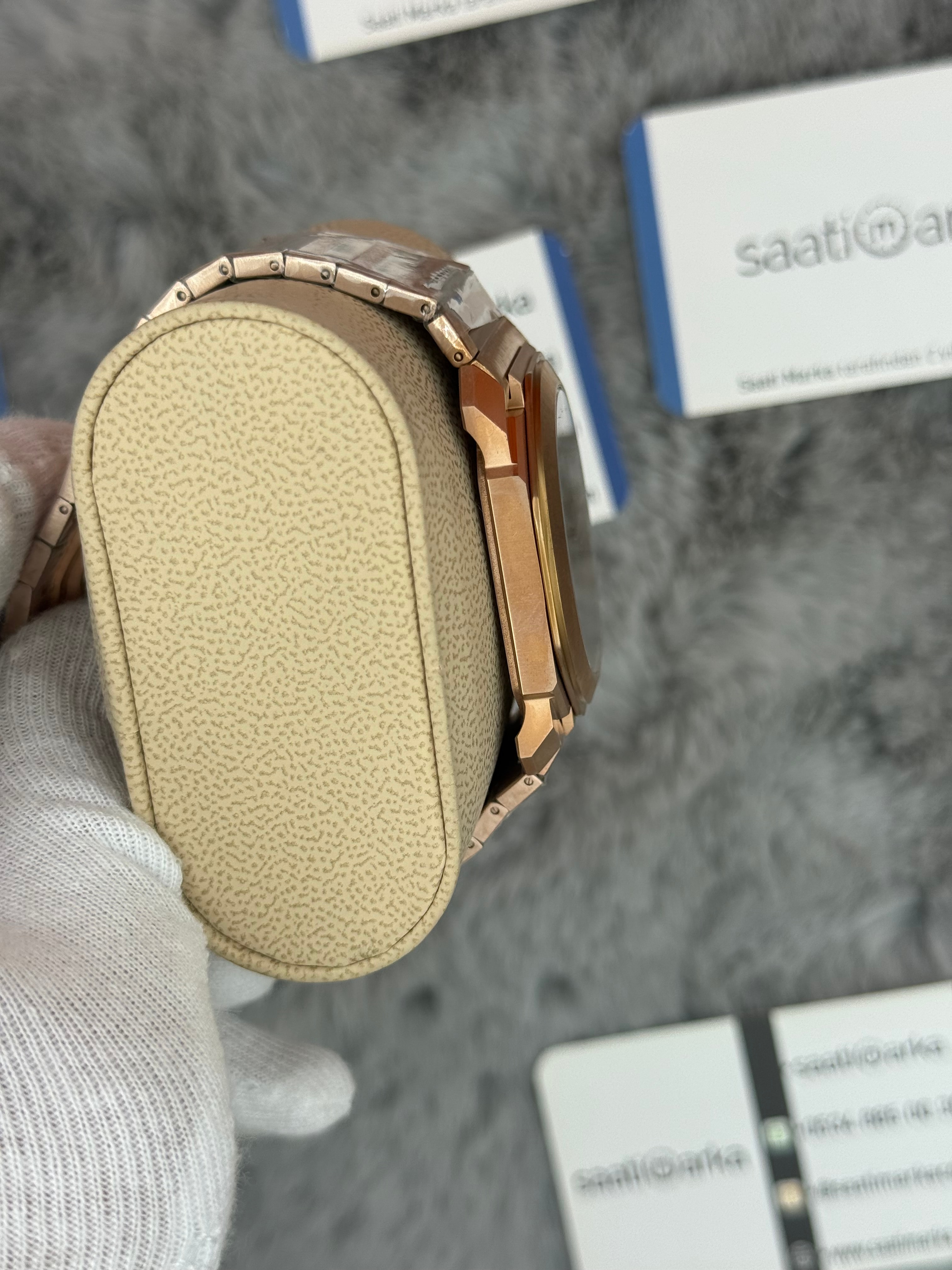 BVLGARİ octo 40mm chocolate kadran rose kasa kordon erkek kol saati