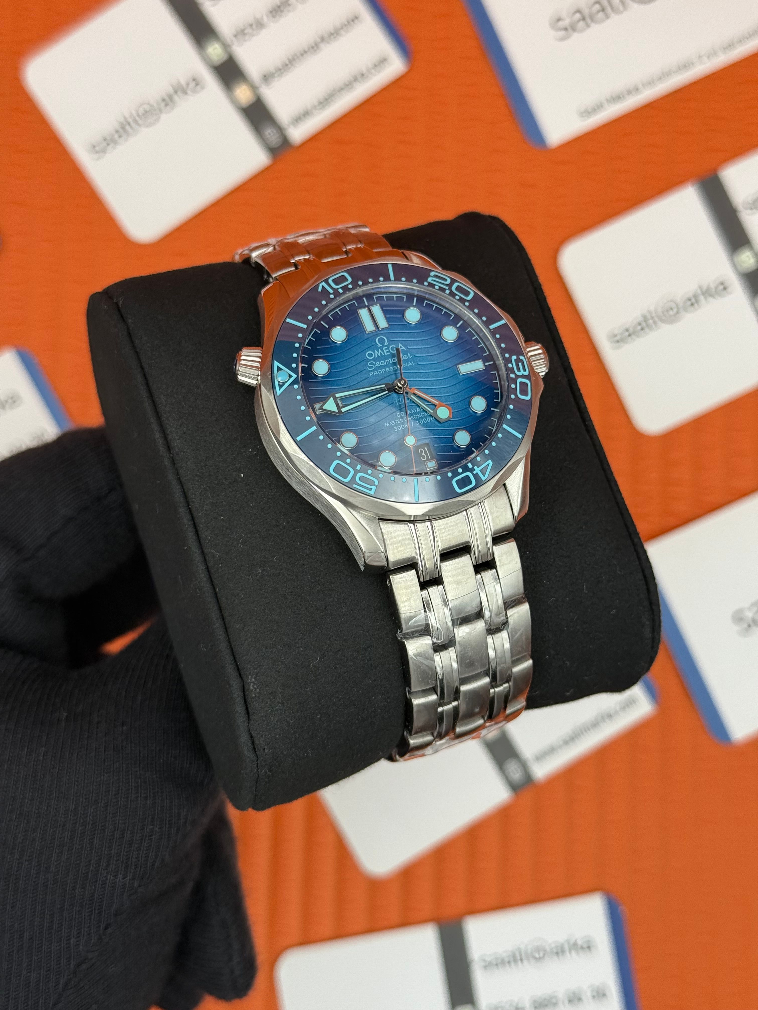 OMEGA SAAT SEAMASTER 300M  MAVİ KADRAN BEZEL SİLVER KASA KORDON 