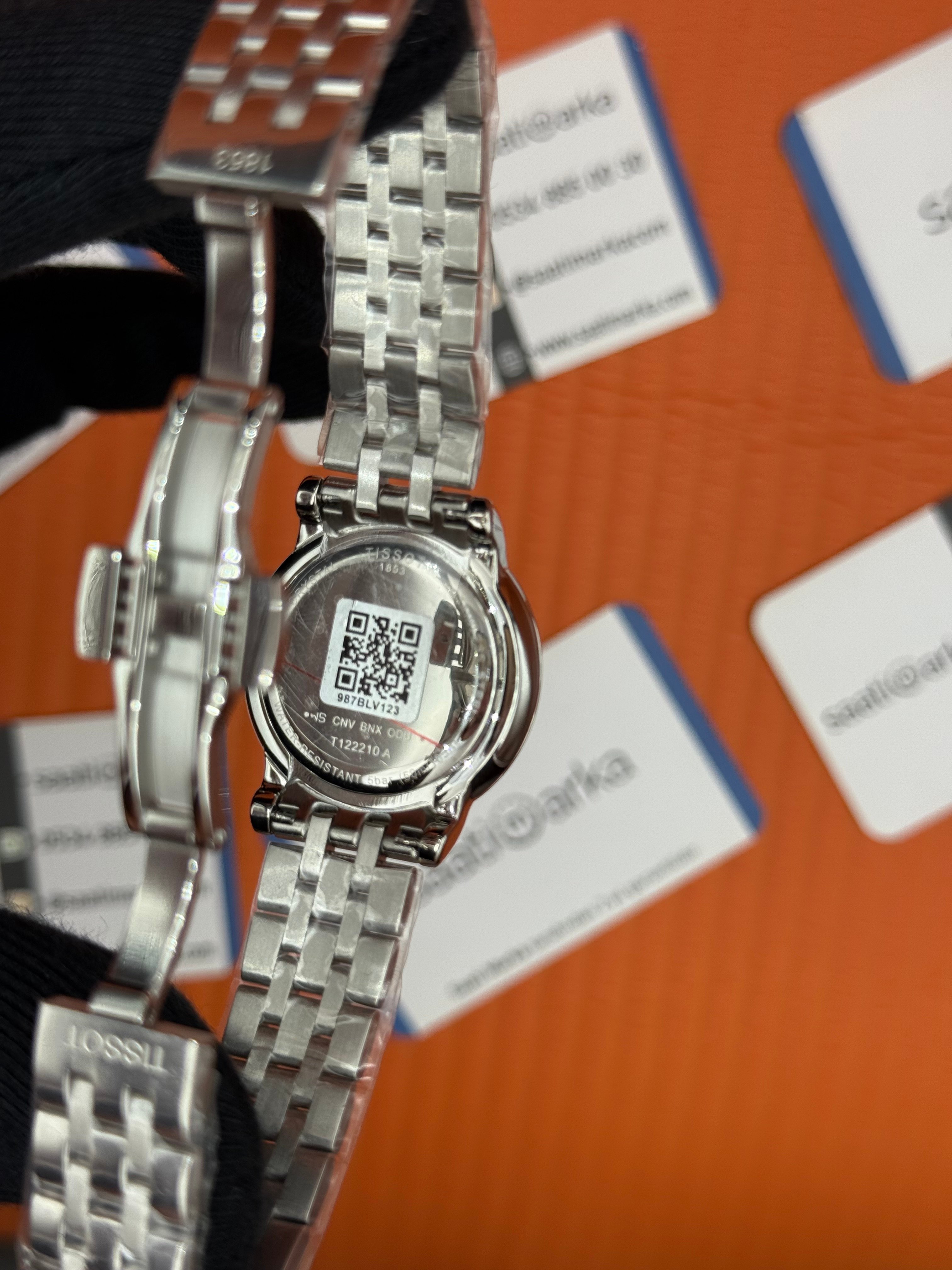 TISSOT carson premium gent monnphase mavi kadran silver kasa kordon kadın kol saati