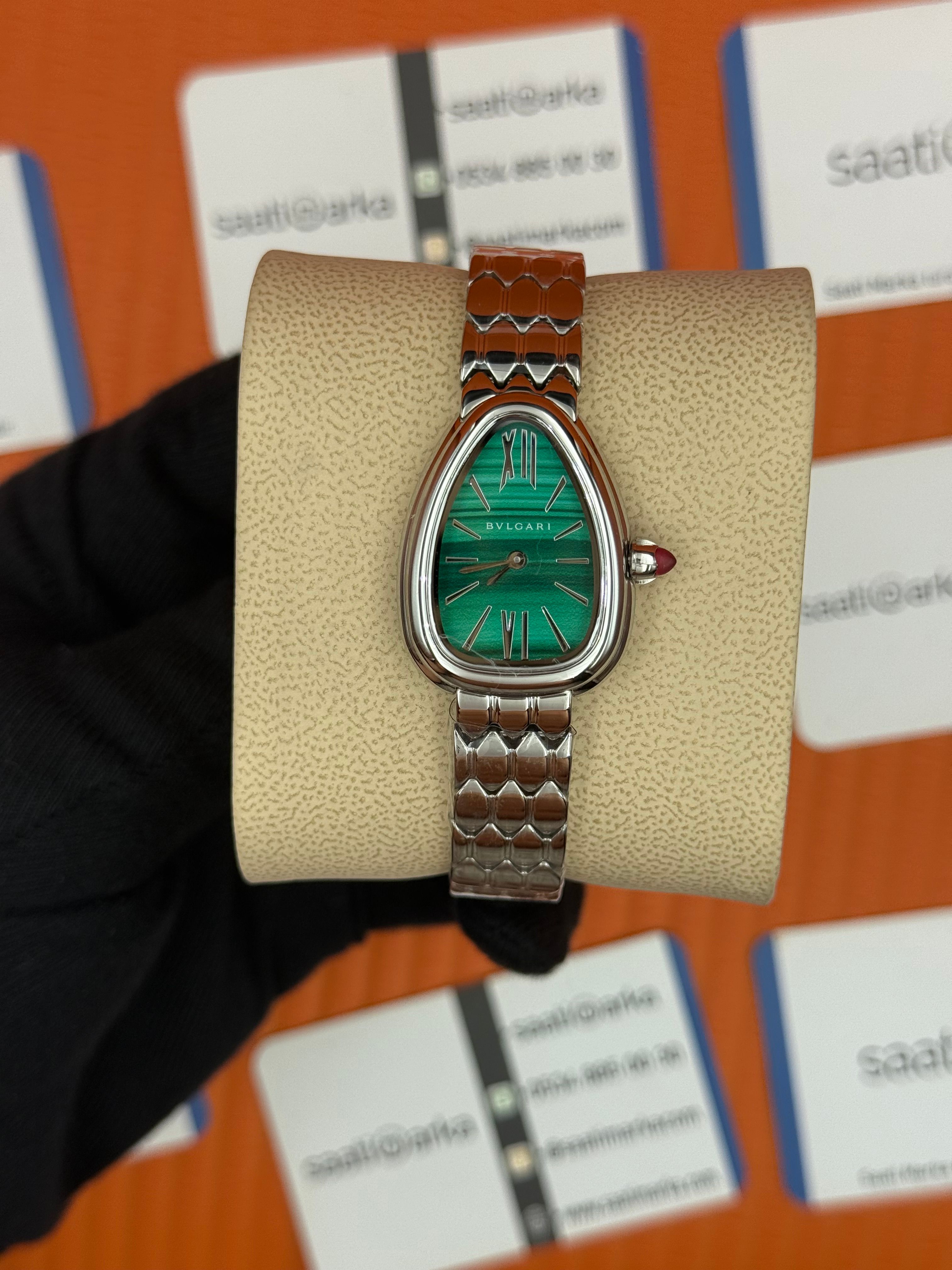 BVLGARİ serpenti seduttori yeşil kadran silver kasa kordon kadın kol saati