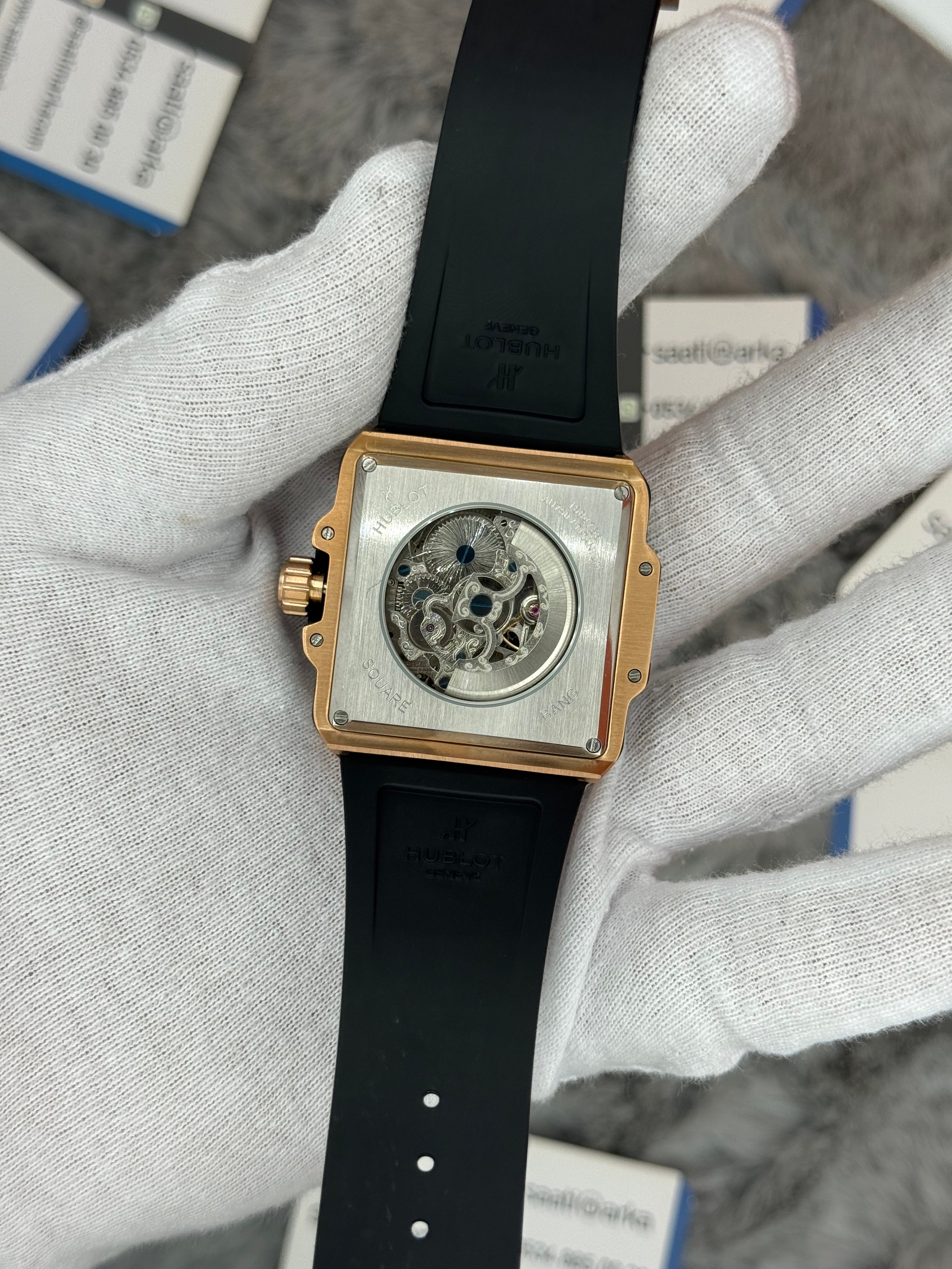 HUBLOT square bang tourbillon 42mm rose kasa siyah bezel siyah kauçuk kordon erkek kol saati