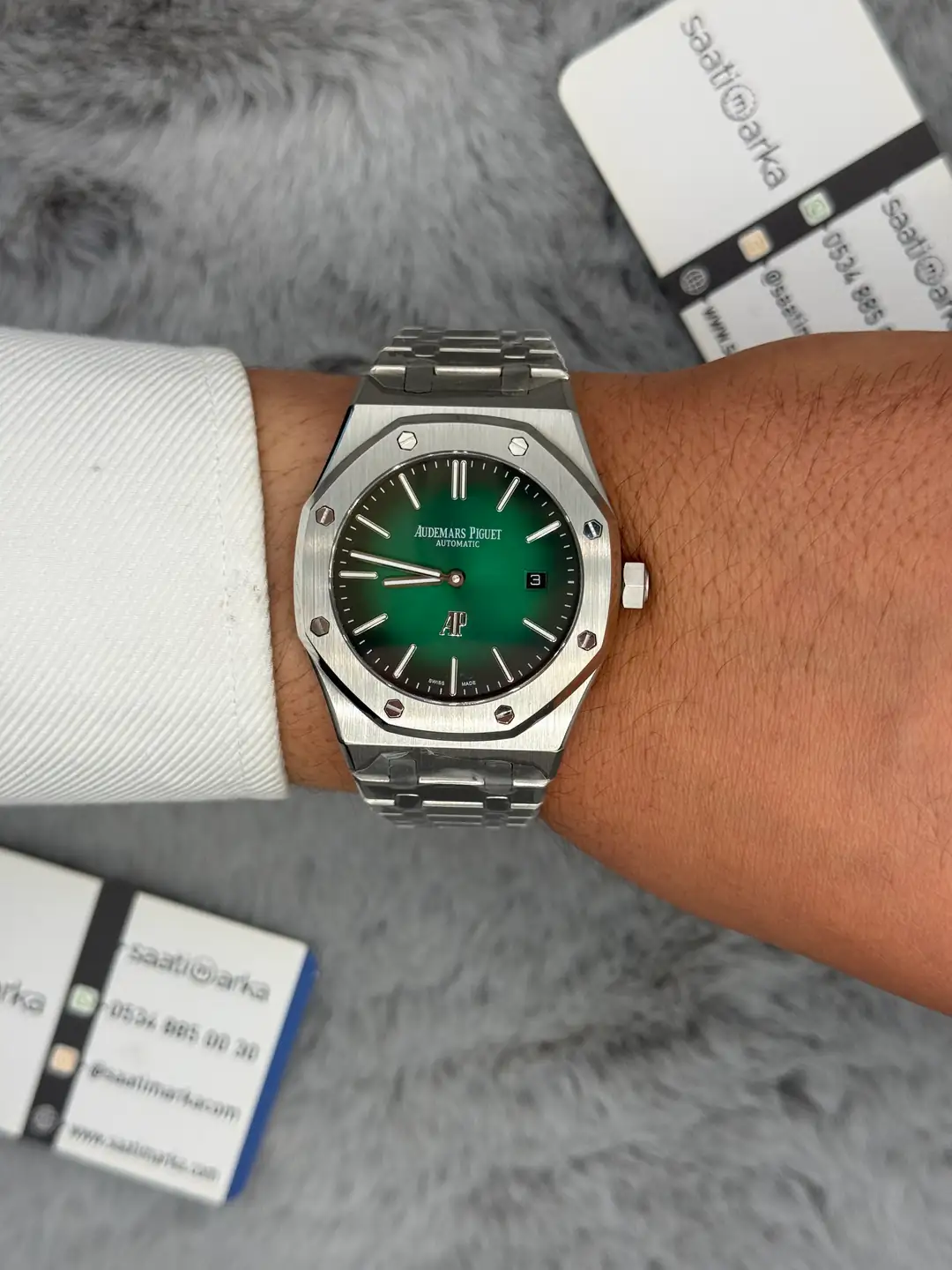 AUDEMARS PİGUET YEŞİL SİYAH KADRAN SİLVER KASA VE KORDON AUTOMATİL
